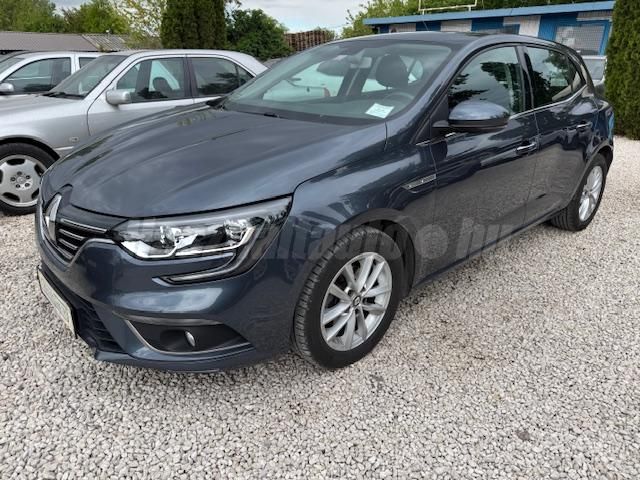 RENAULT MEGANE 2017/8 - 1