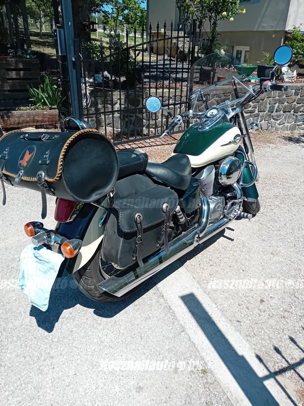 HONDA SHADOW 750 1999/3 - 1