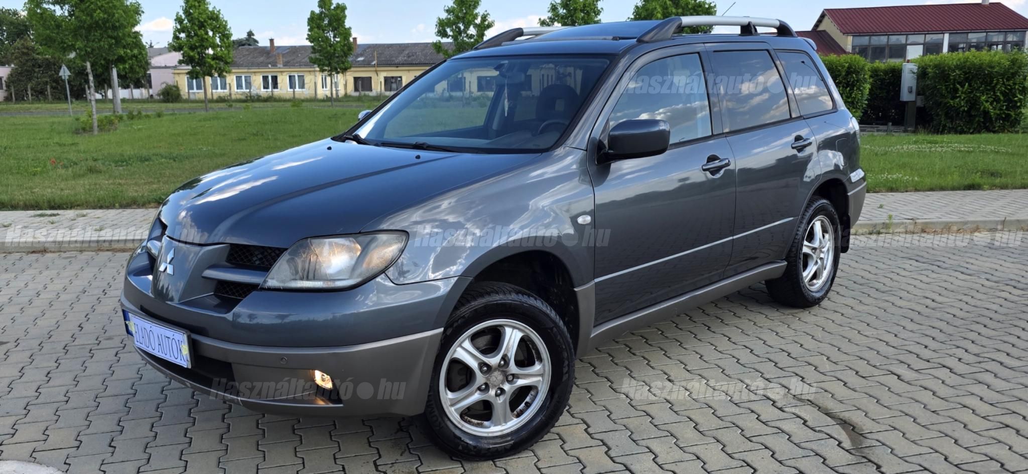 MITSUBISHI OUTLANDER 2004 - 1