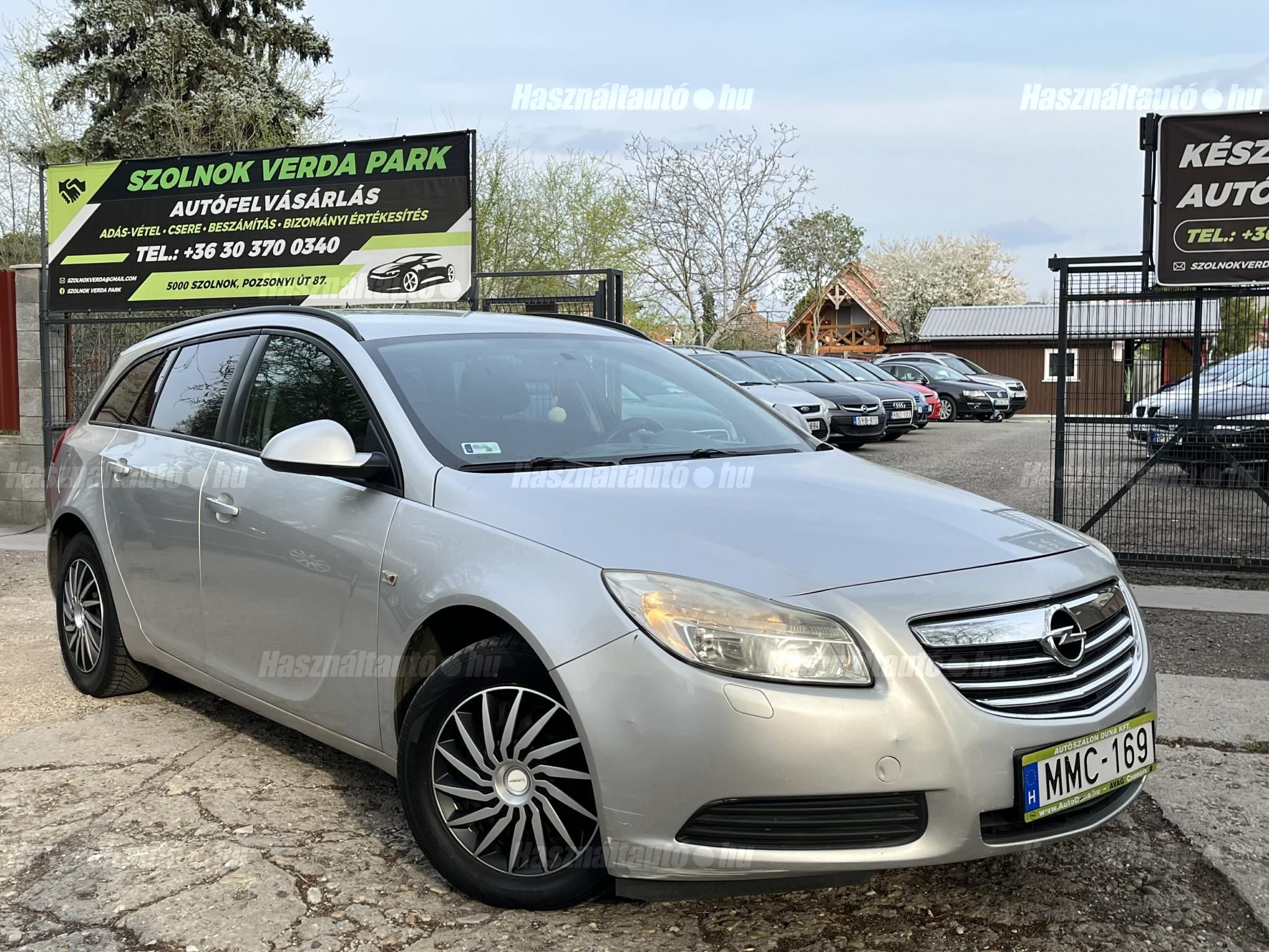 OPEL INSIGNIA 2010/7 - 1