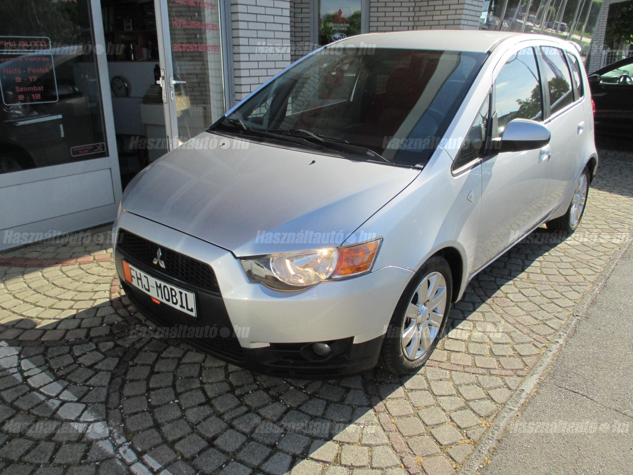 MITSUBISHI COLT 2009/4 - 1