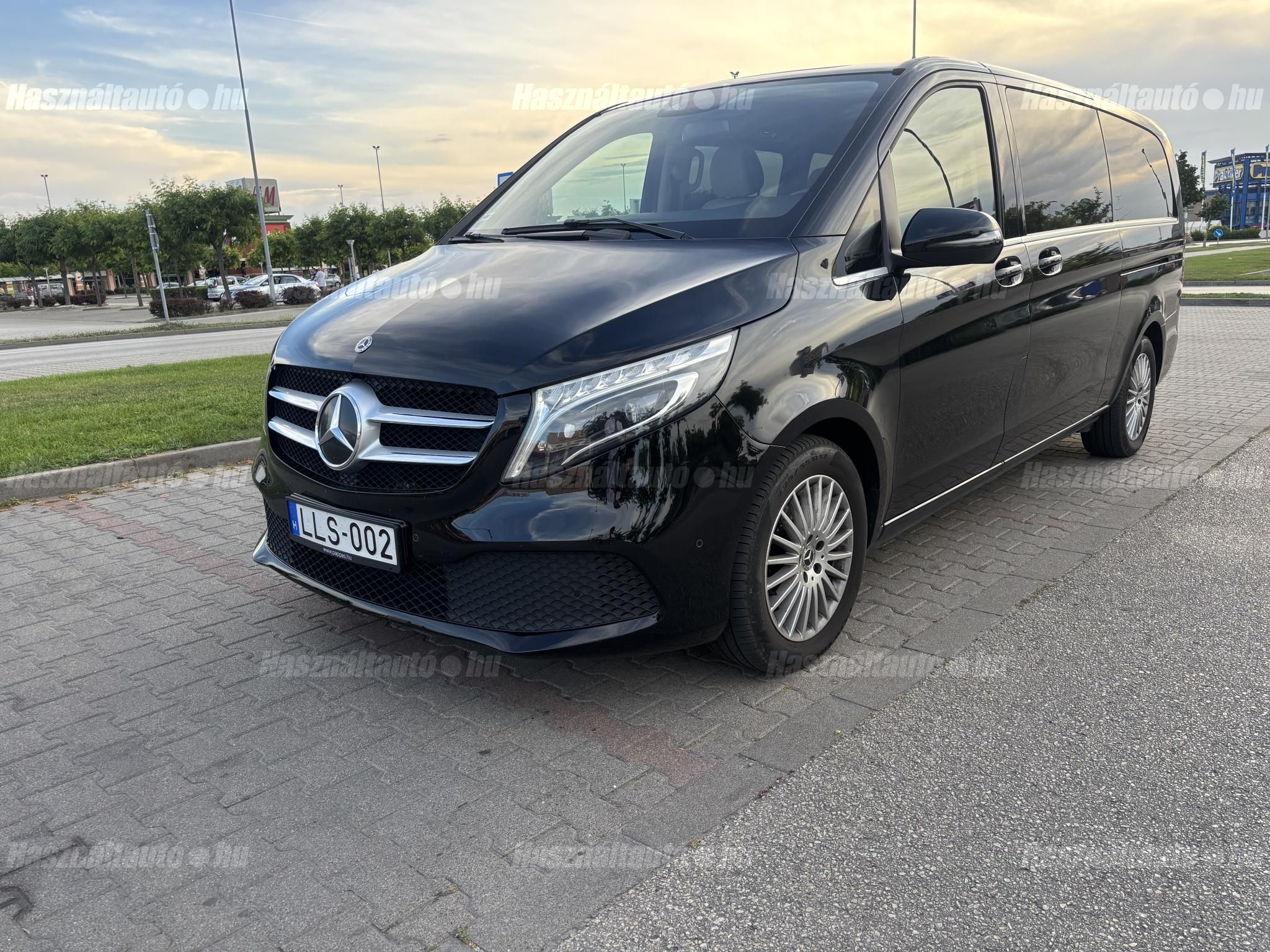 MERCEDES-BENZ V-OSZTÁLY 2020/6 - 1