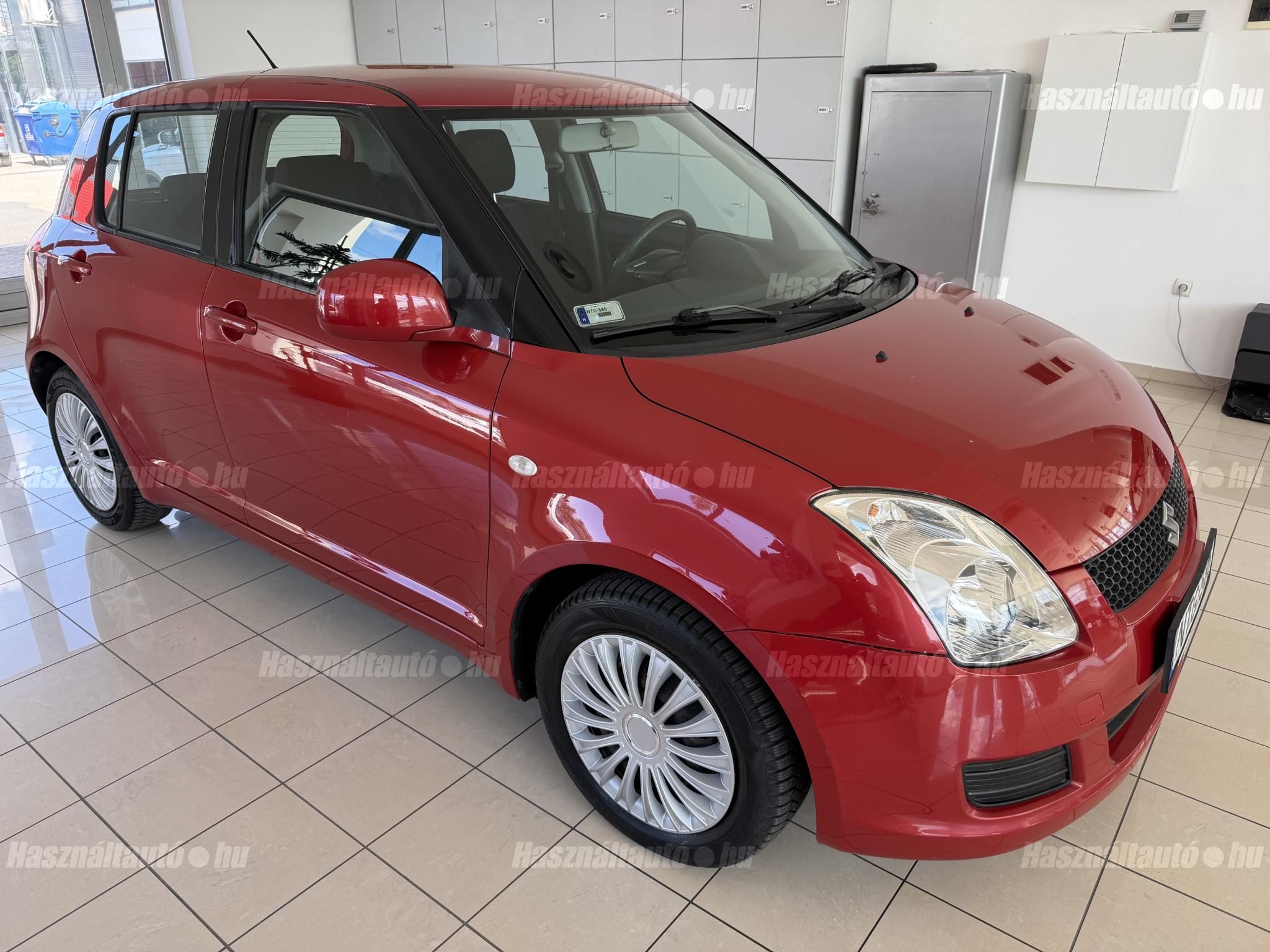 SUZUKI SWIFT 2009/7 - 1