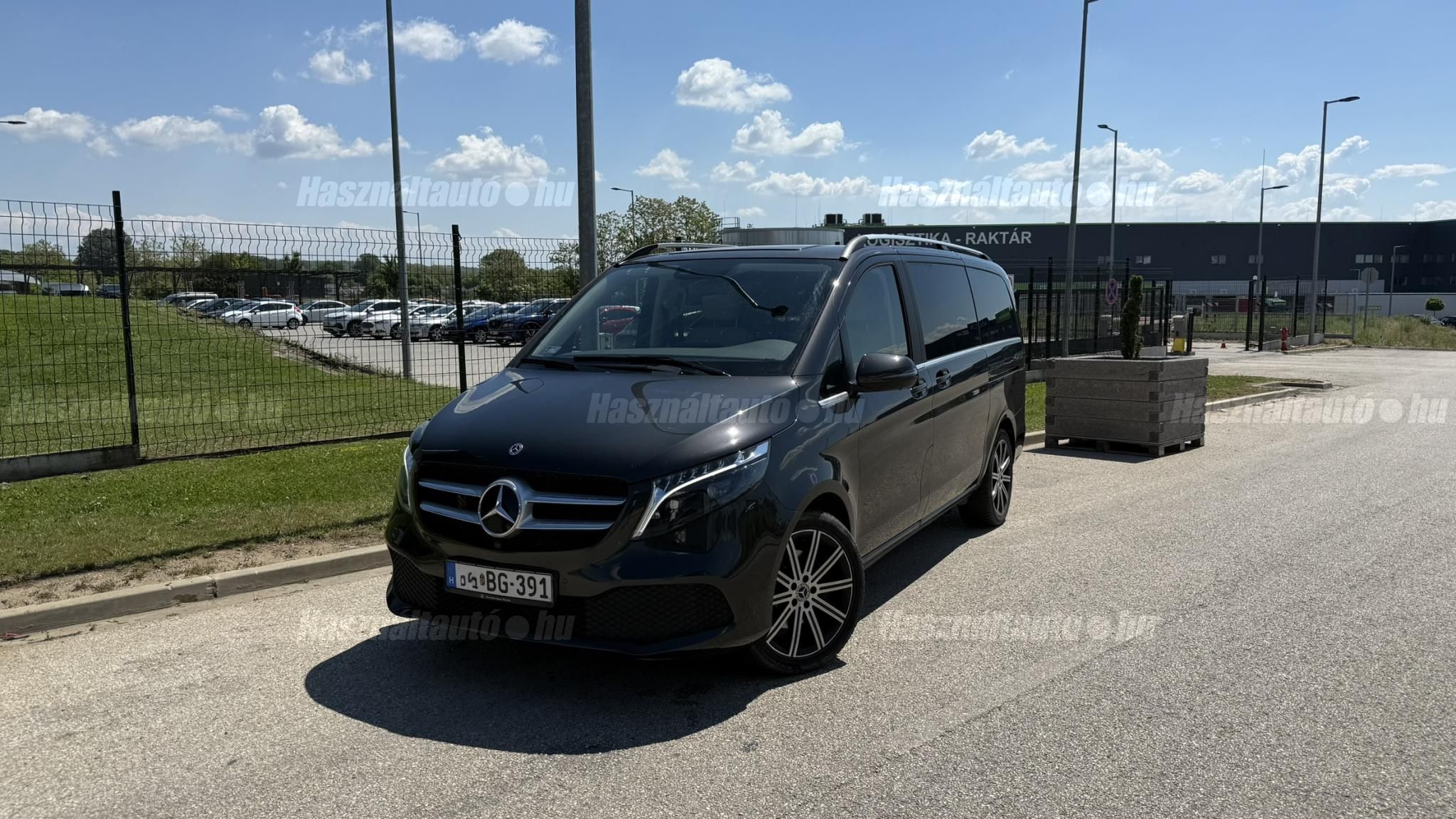 MERCEDES-BENZ V-OSZTÁLY 2023/6 - 1