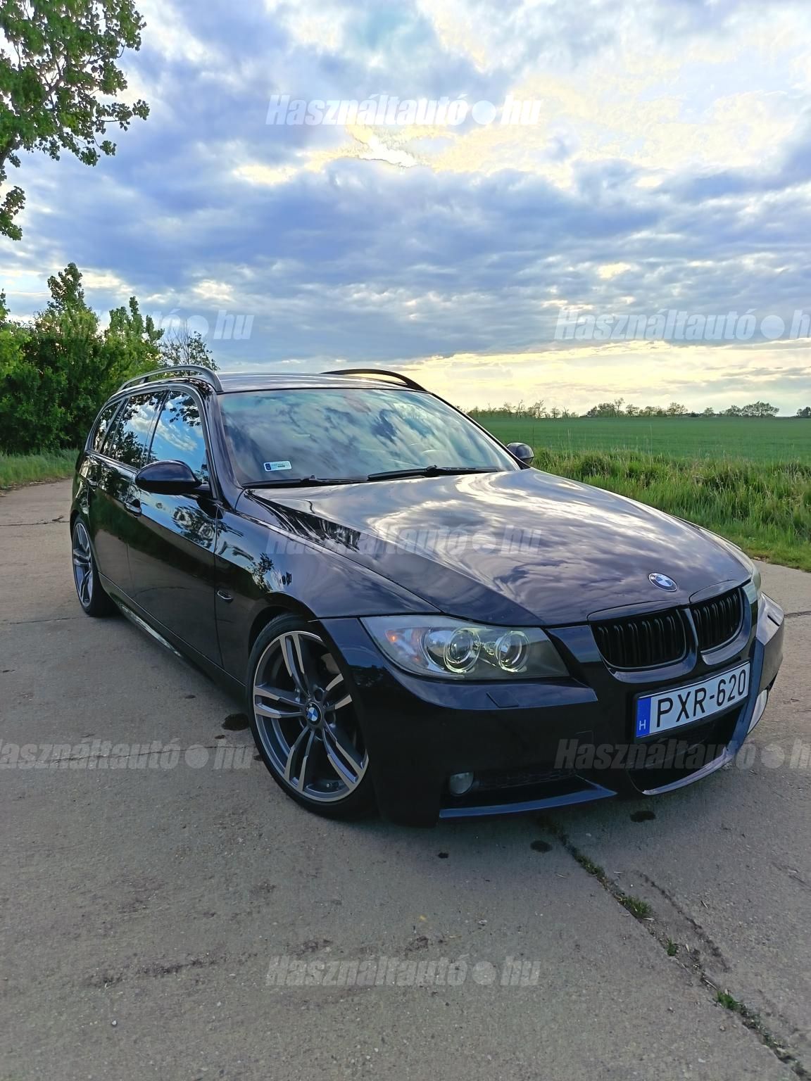 BMW 318 2008/4 - 1