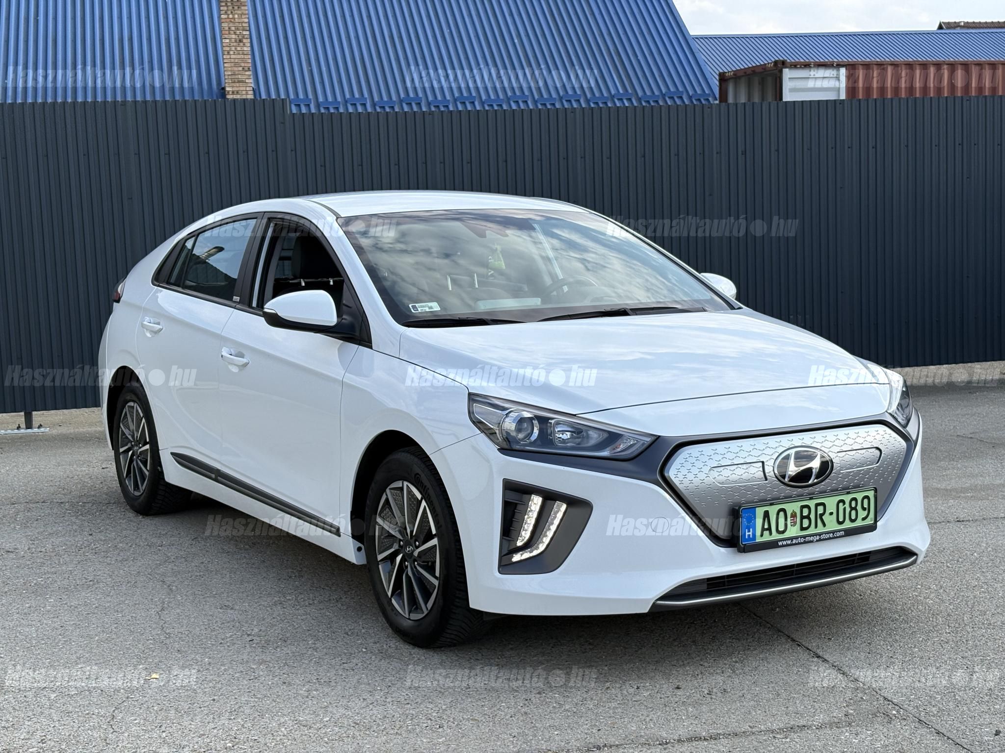HYUNDAI IONIQ 2021/10 - 1