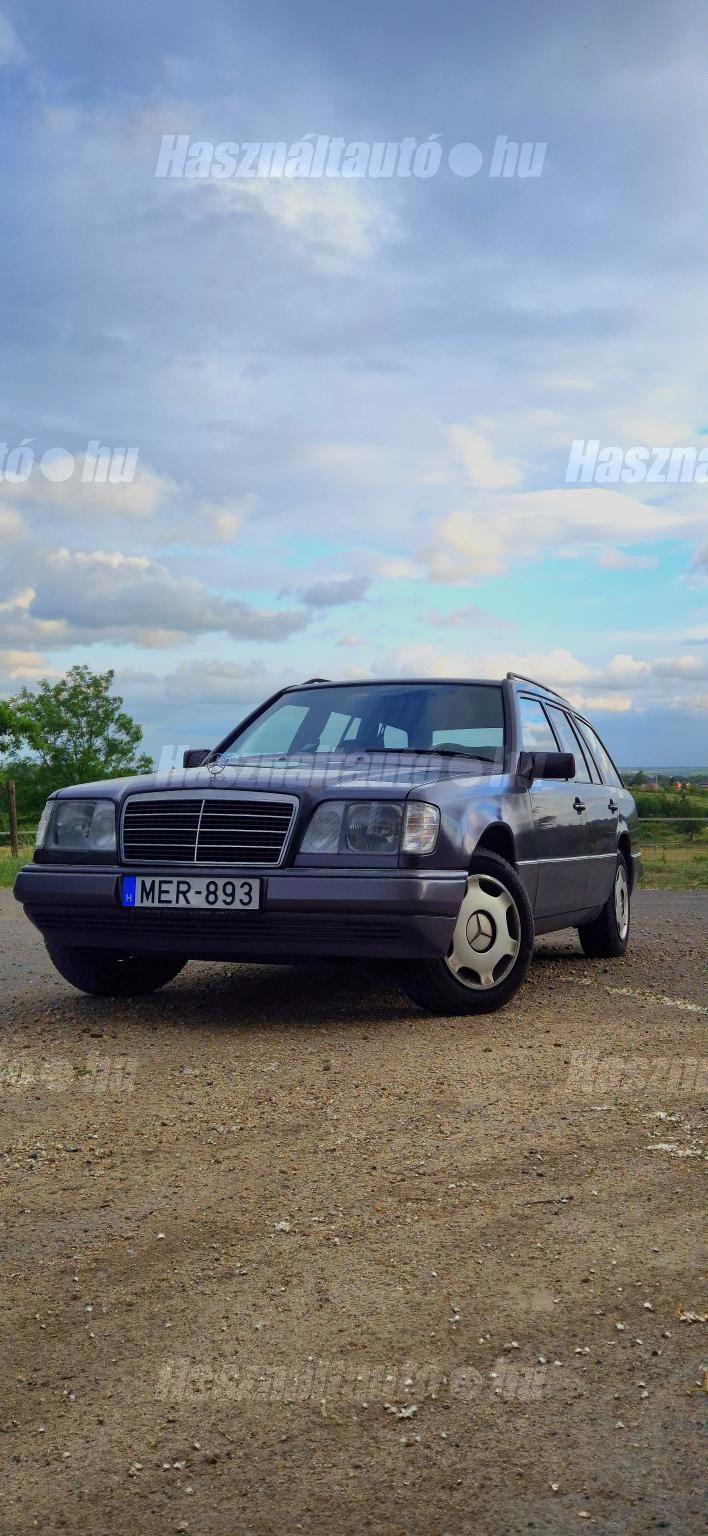 MERCEDES-BENZ E 200 1993/10 - 1
