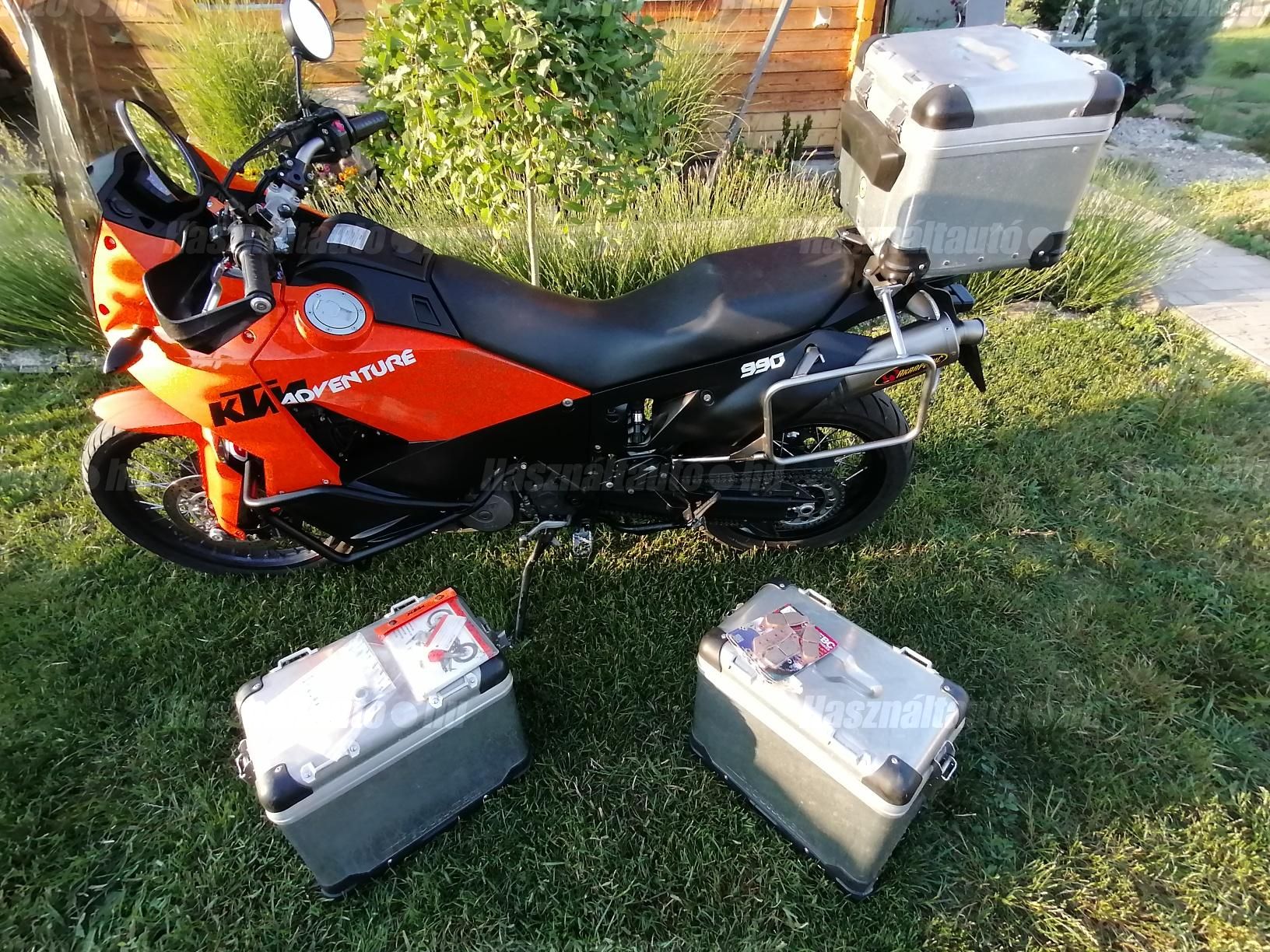 KTM 990 ADVENTURE 2010 - 1