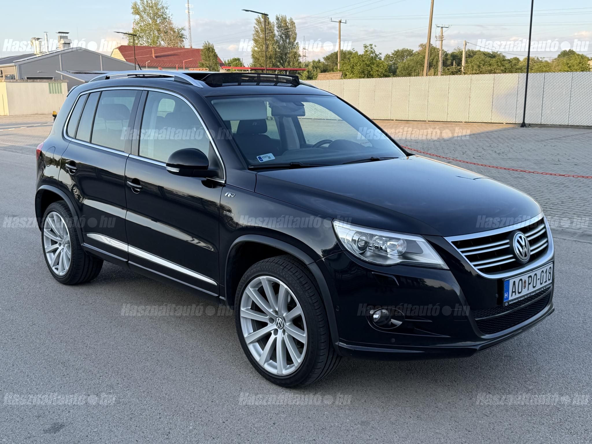 VOLKSWAGEN TIGUAN 2011/10 - 1