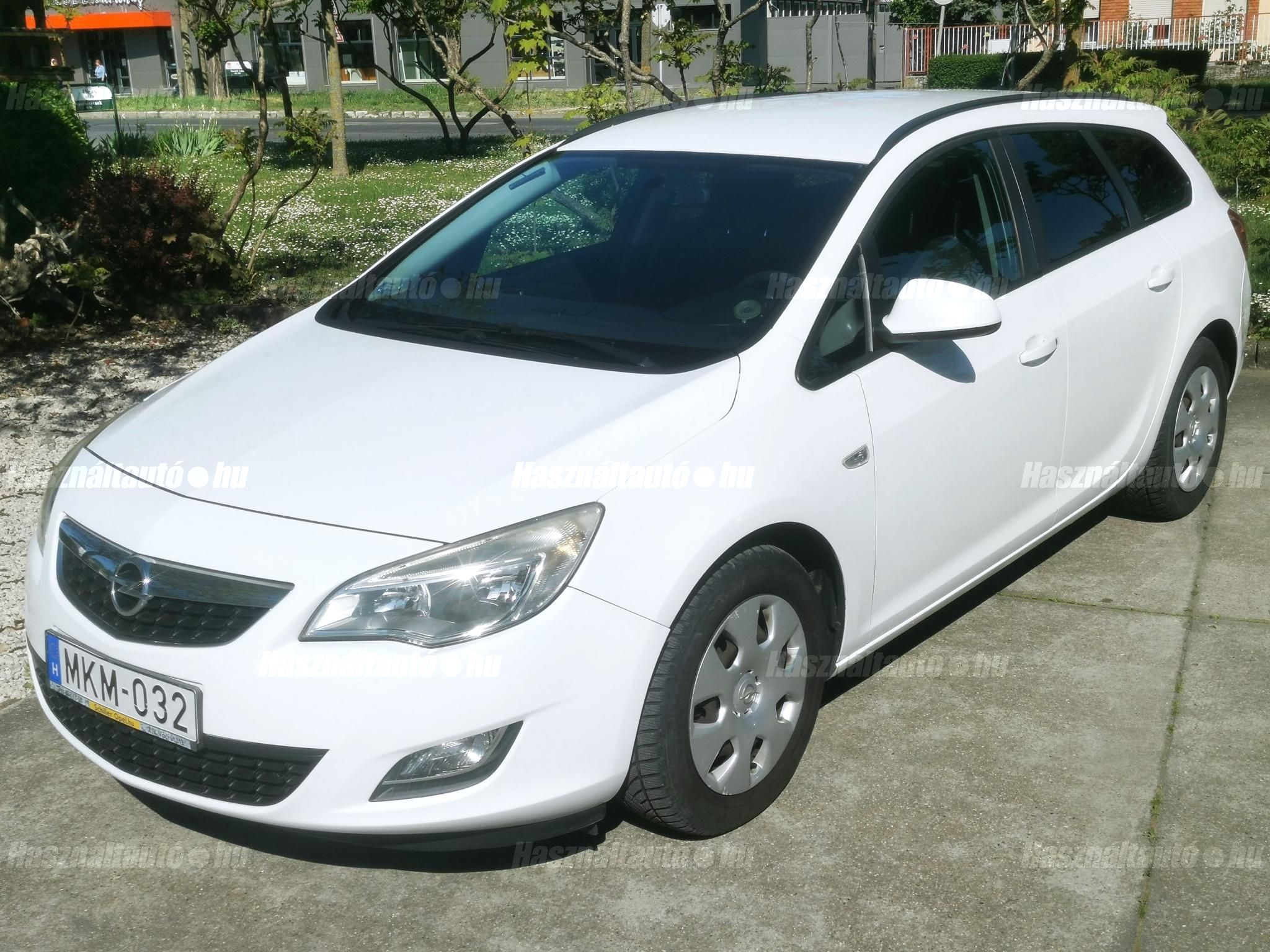 OPEL ASTRA J 2012/2 - 1