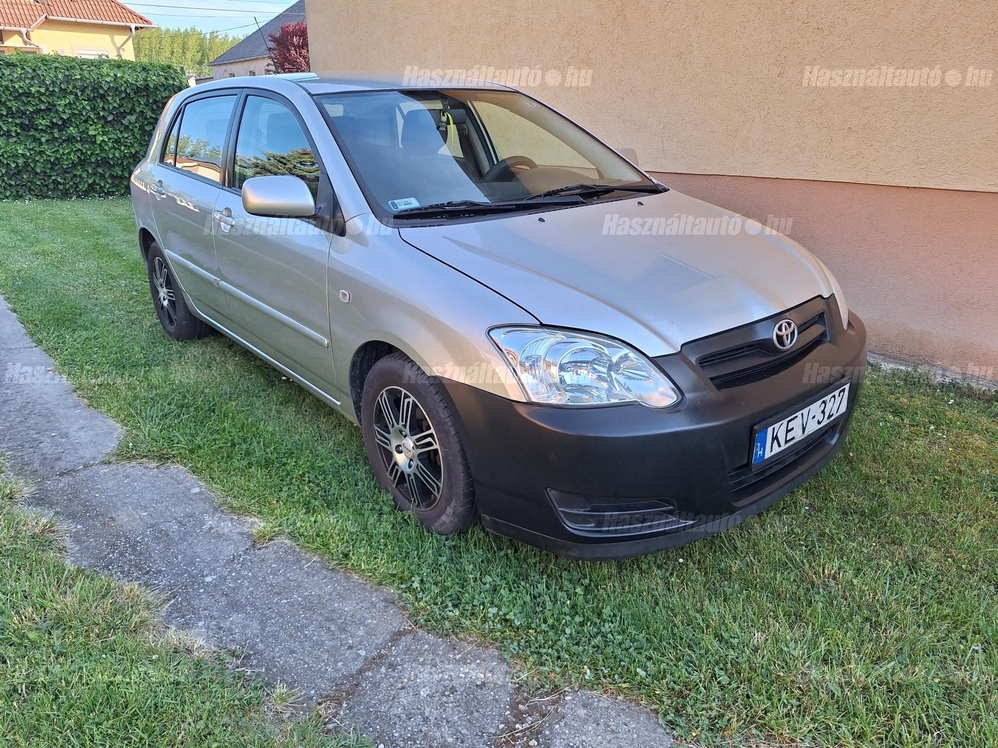 TOYOTA COROLLA 2006/3 - 1