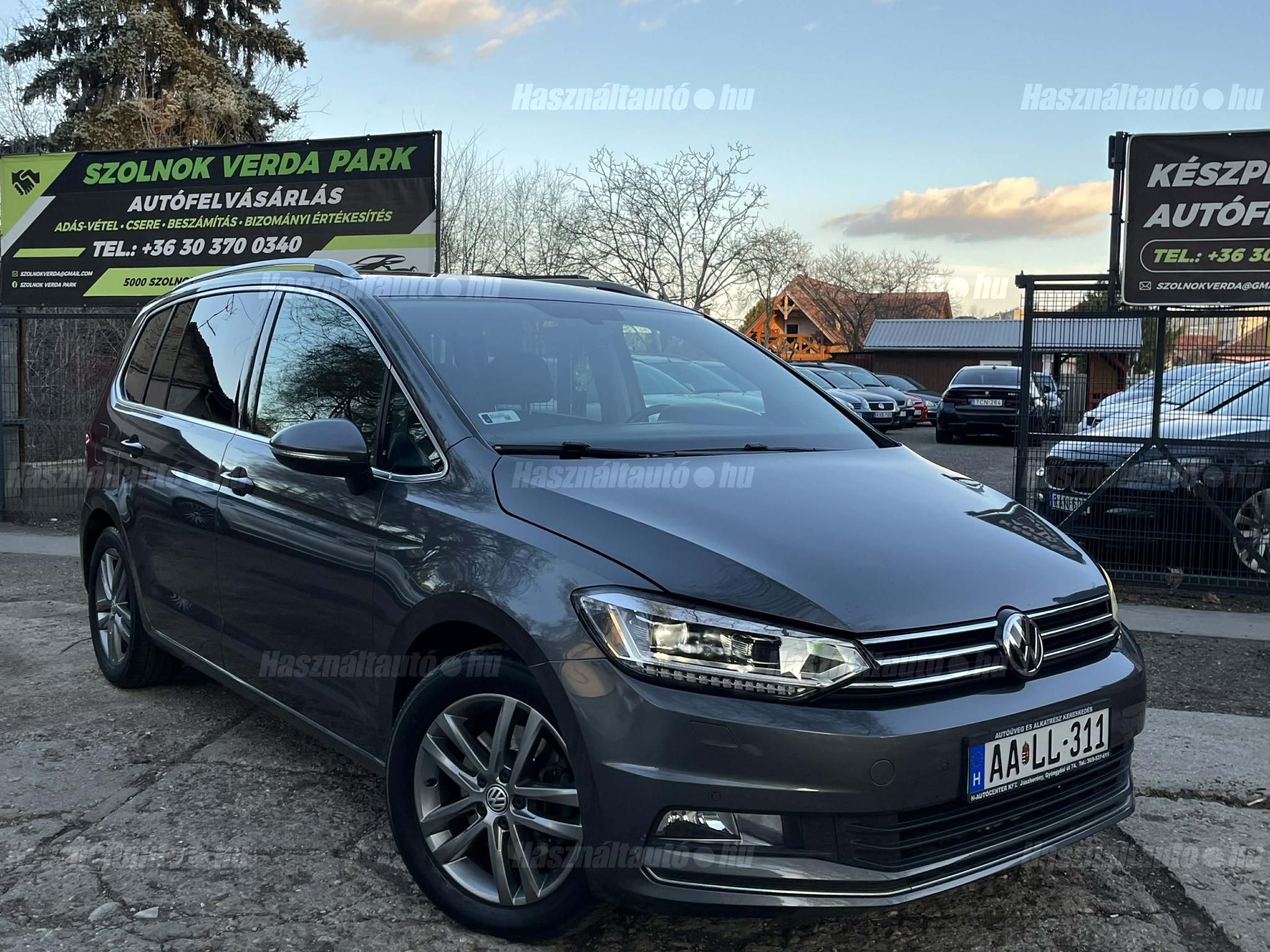 VOLKSWAGEN TOURAN 2020/6 - 1
