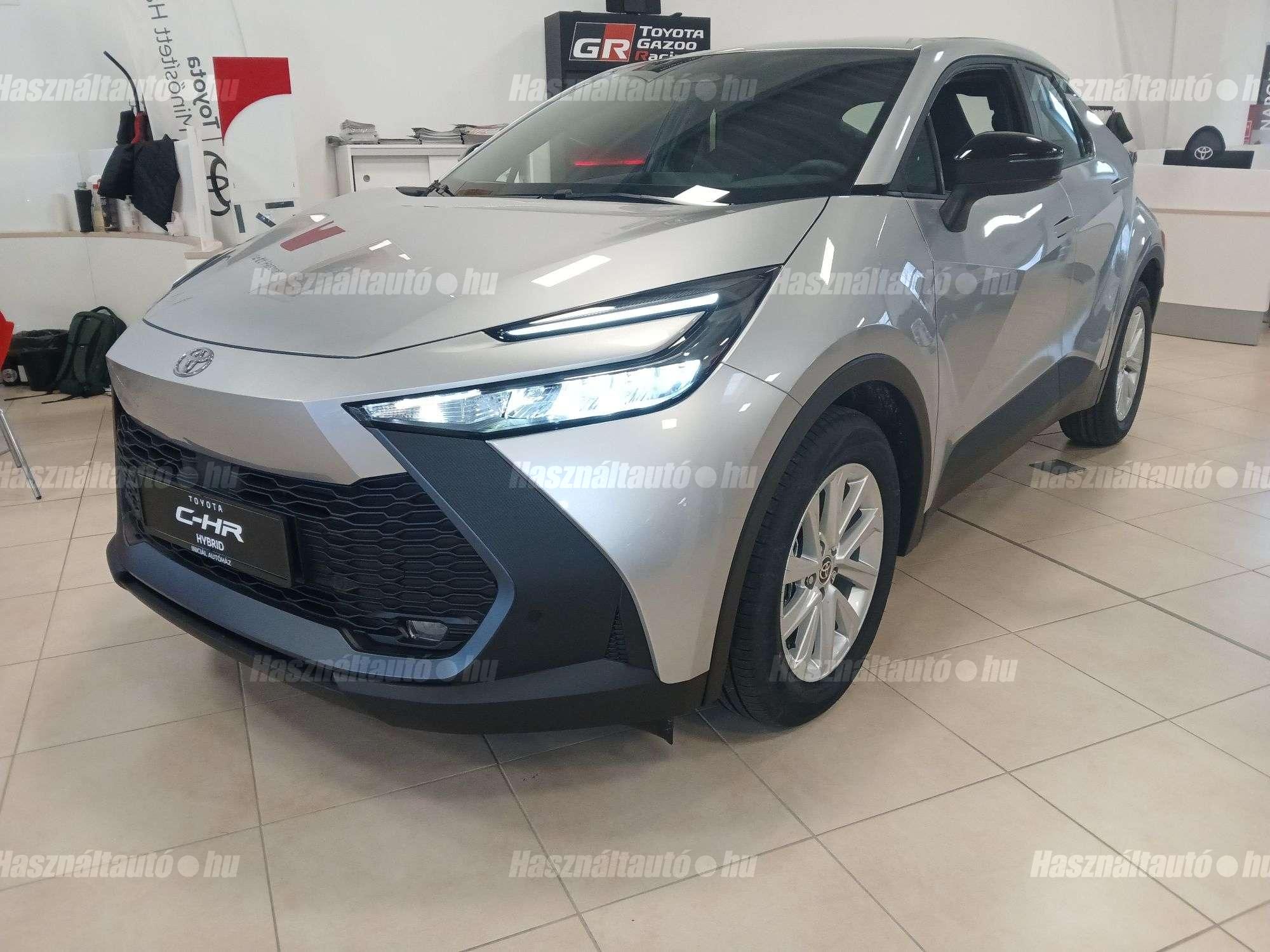 TOYOTA C-HR 2026 - 1