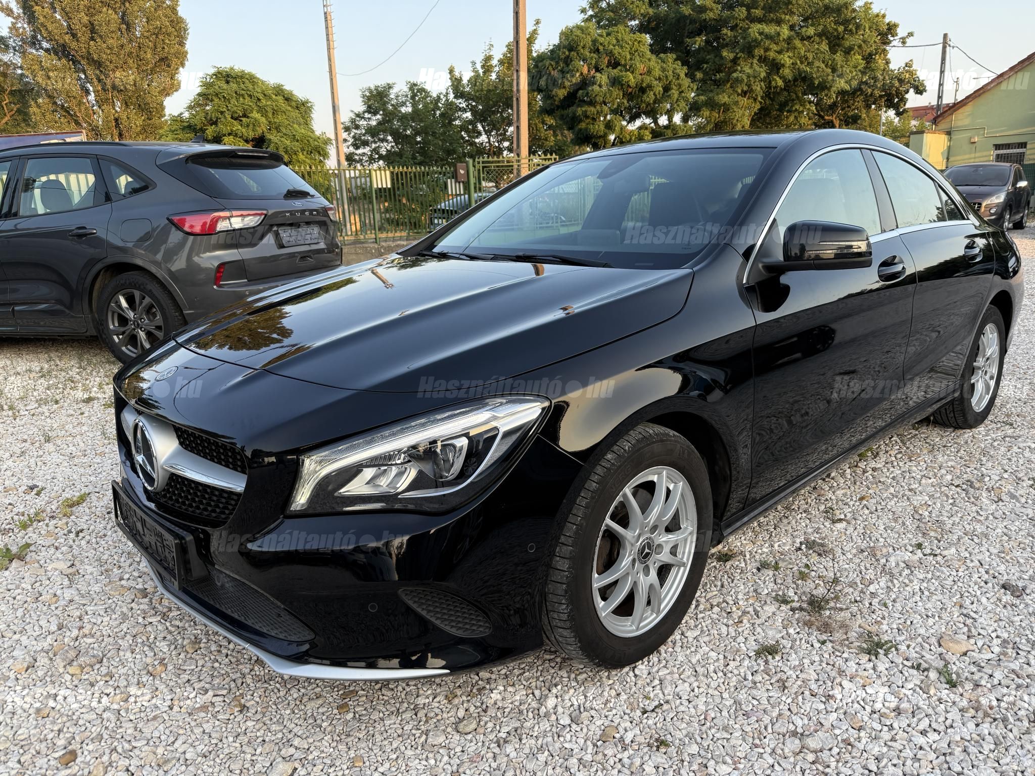 MERCEDES-BENZ CLA 180 2018/5 - 1