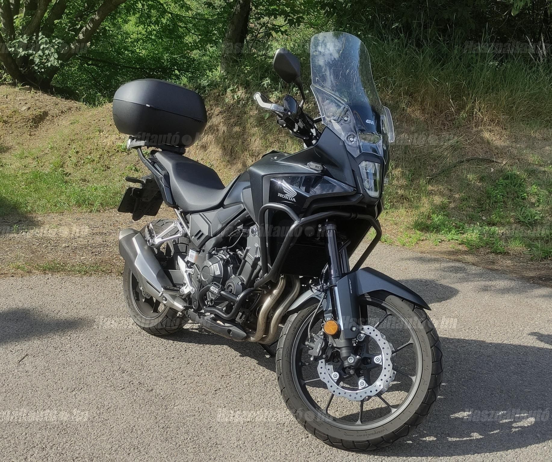 HONDA NX 500 2024/3 - 1