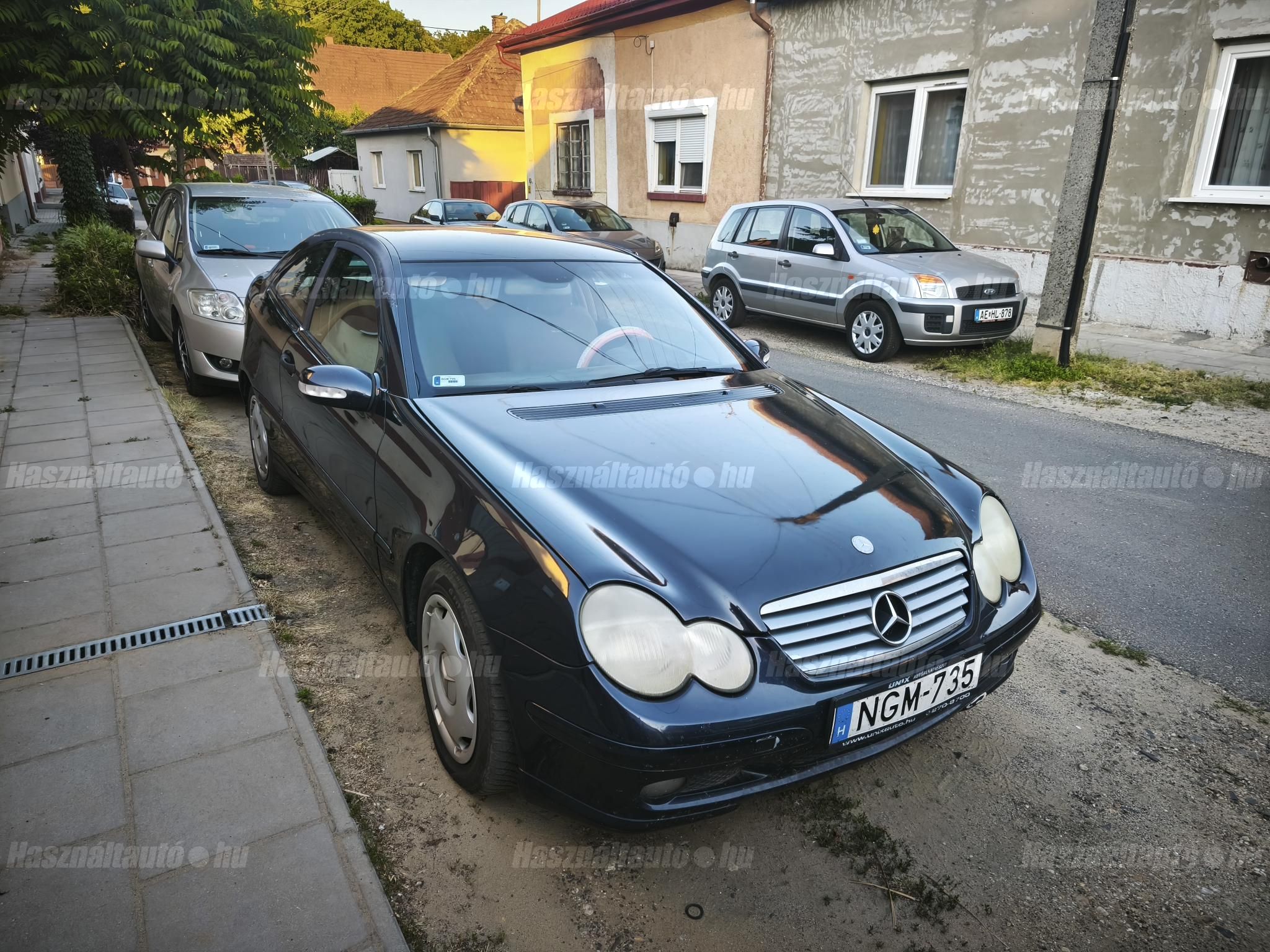 MERCEDES-BENZ C 220 2003/10 - 1