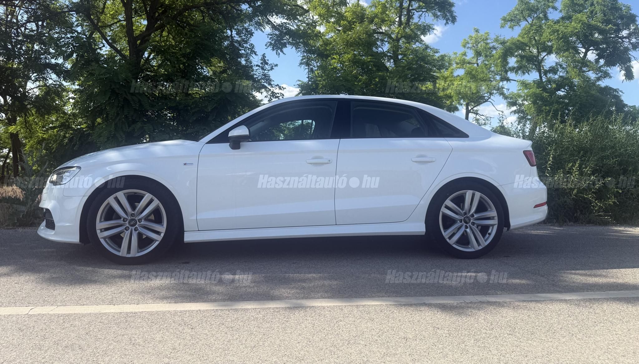 AUDI A3 2016/10 - 1