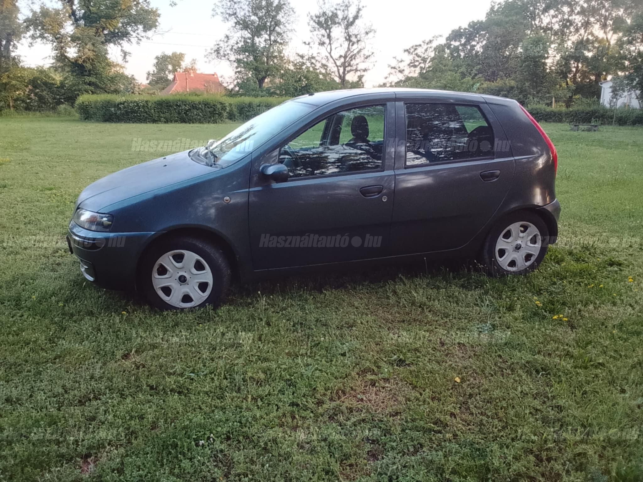 FIAT PUNTO 2001 - 1