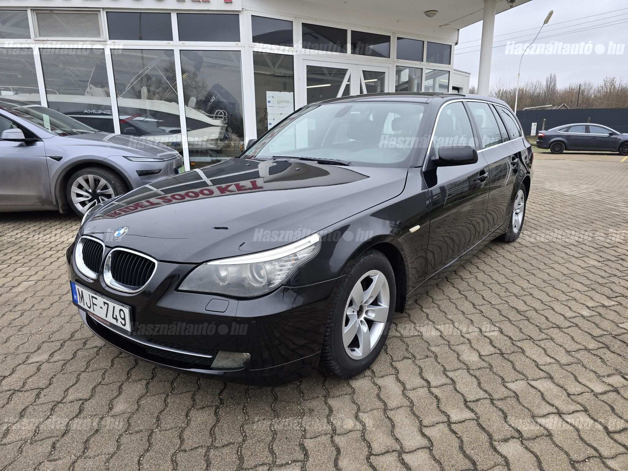 BMW 520 2009/2 - 1
