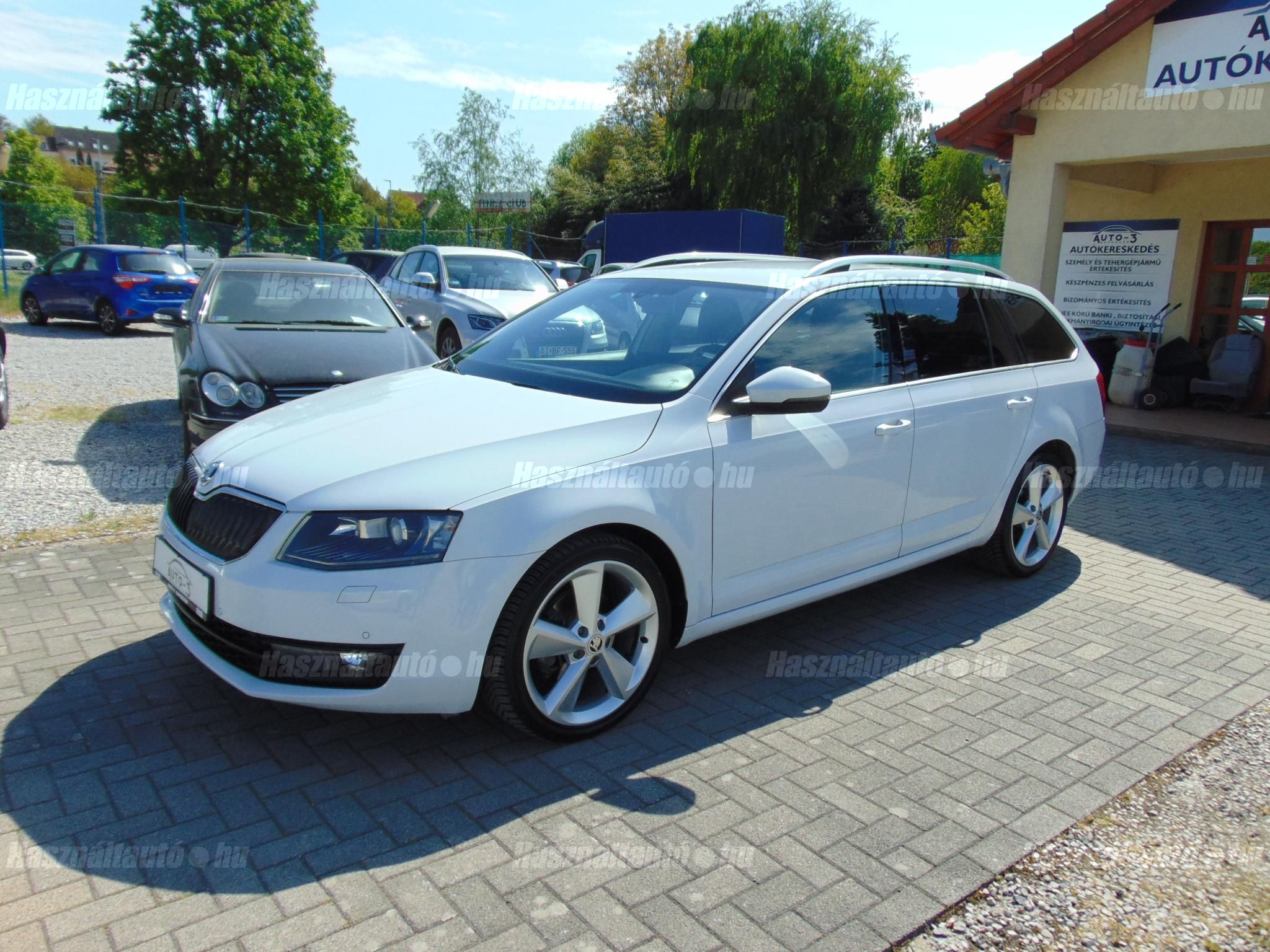 SKODA OCTAVIA 2014/7 - 1