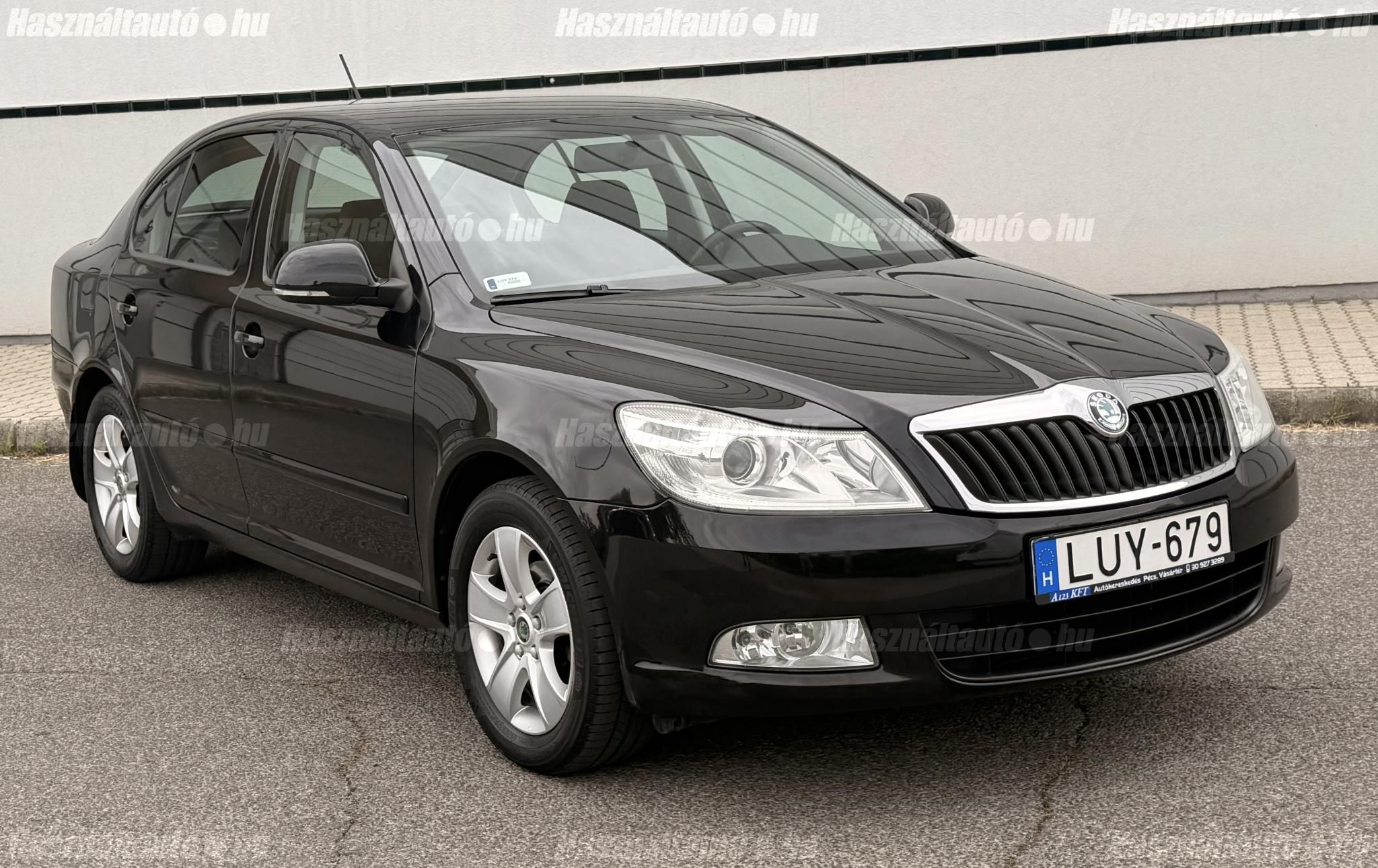 SKODA OCTAVIA 2011/3 - 1