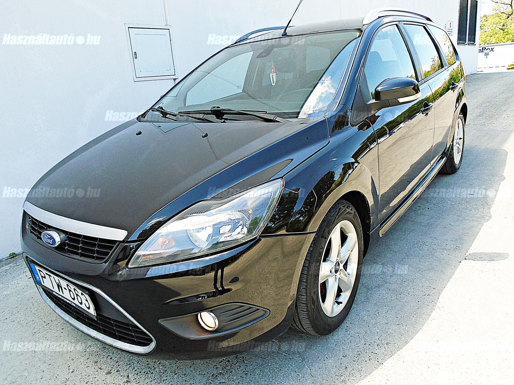 FORD FOCUS 2010/5 - 1