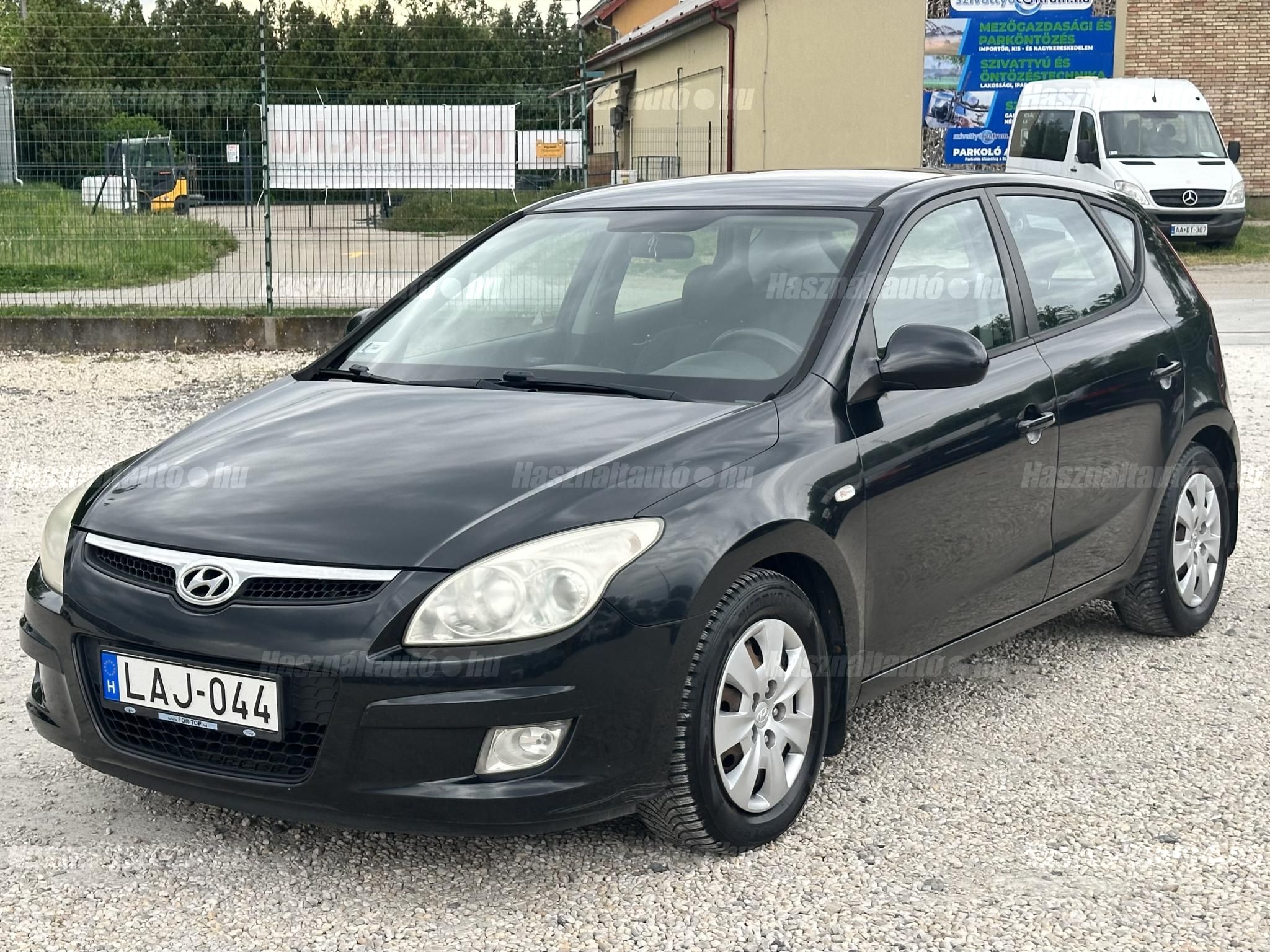 HYUNDAI I30 2008/1 - 1