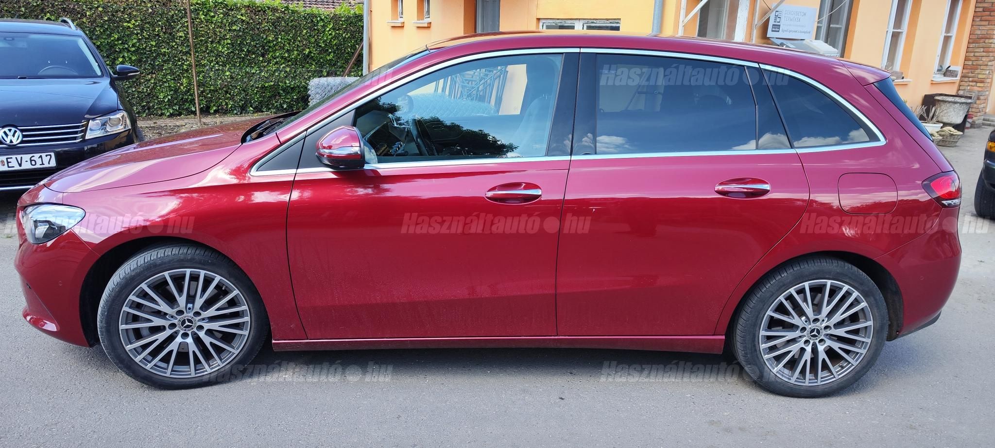 MERCEDES-BENZ B 250 E 2022/5 - 1