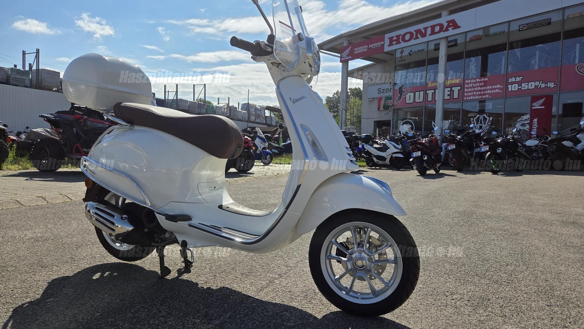 VESPA PRIMAVERA 50 4T 2024 - 1