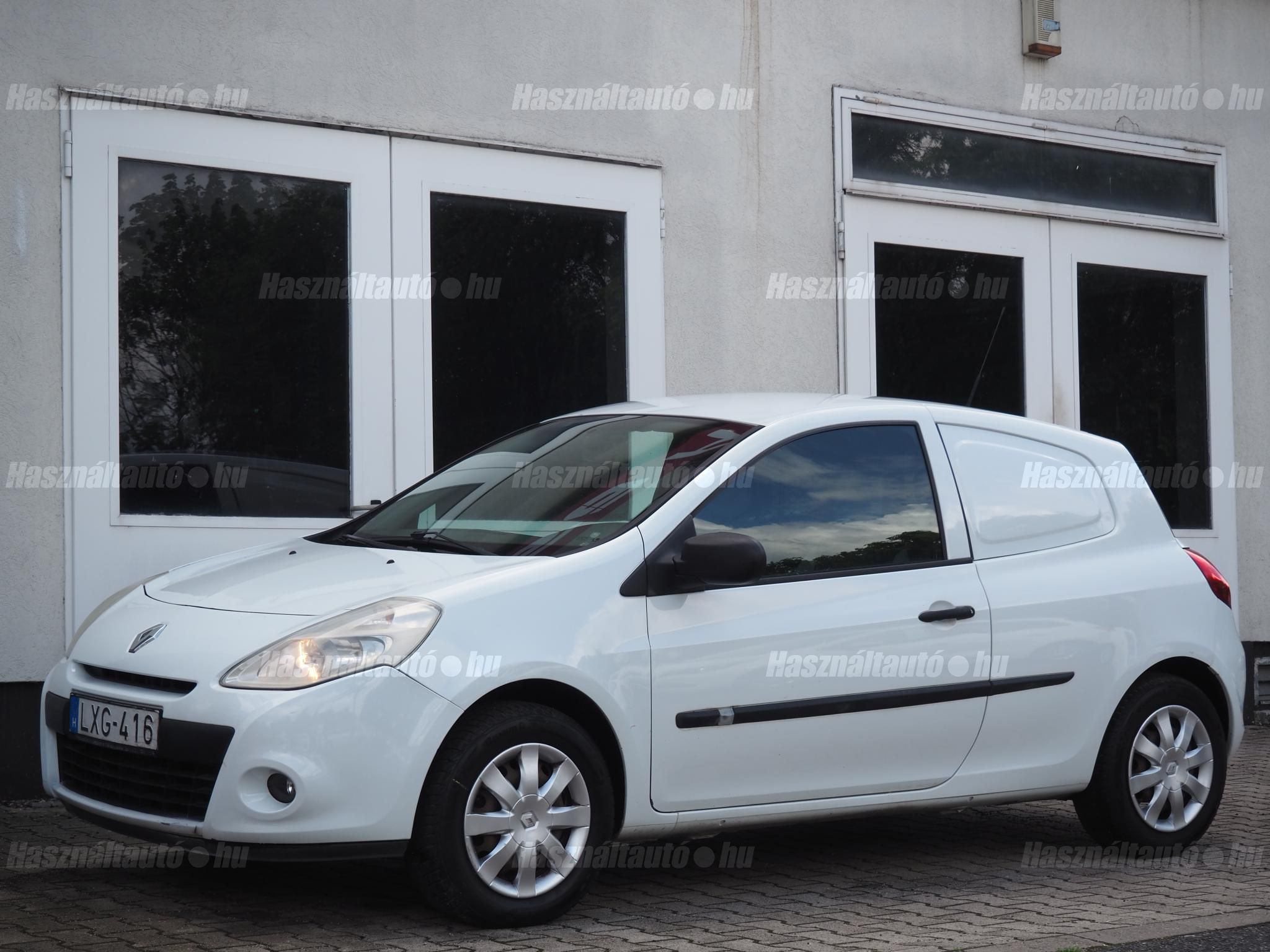 RENAULT CLIO 2011/7 - 1