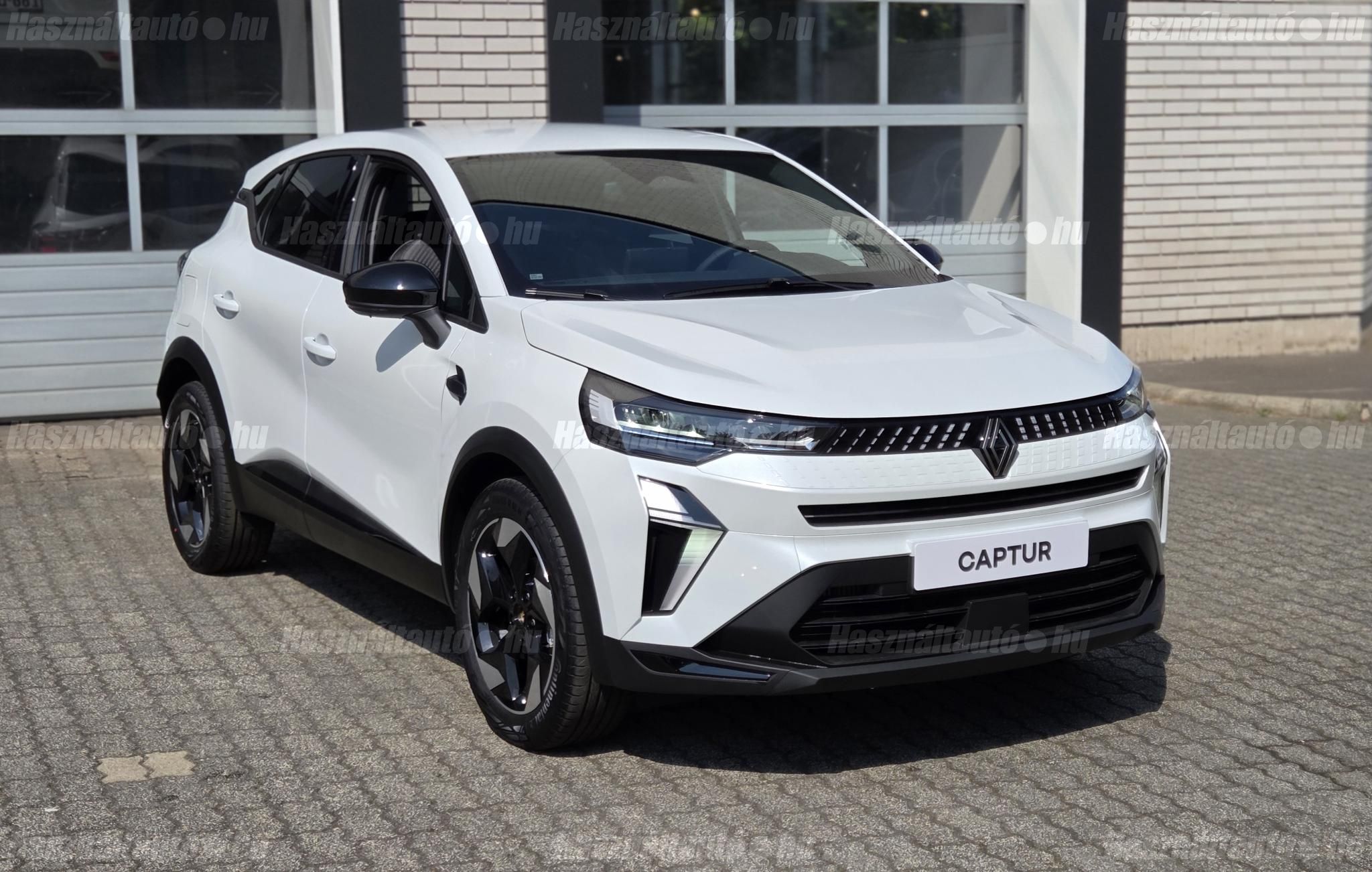 RENAULT CAPTUR 2025 - 1