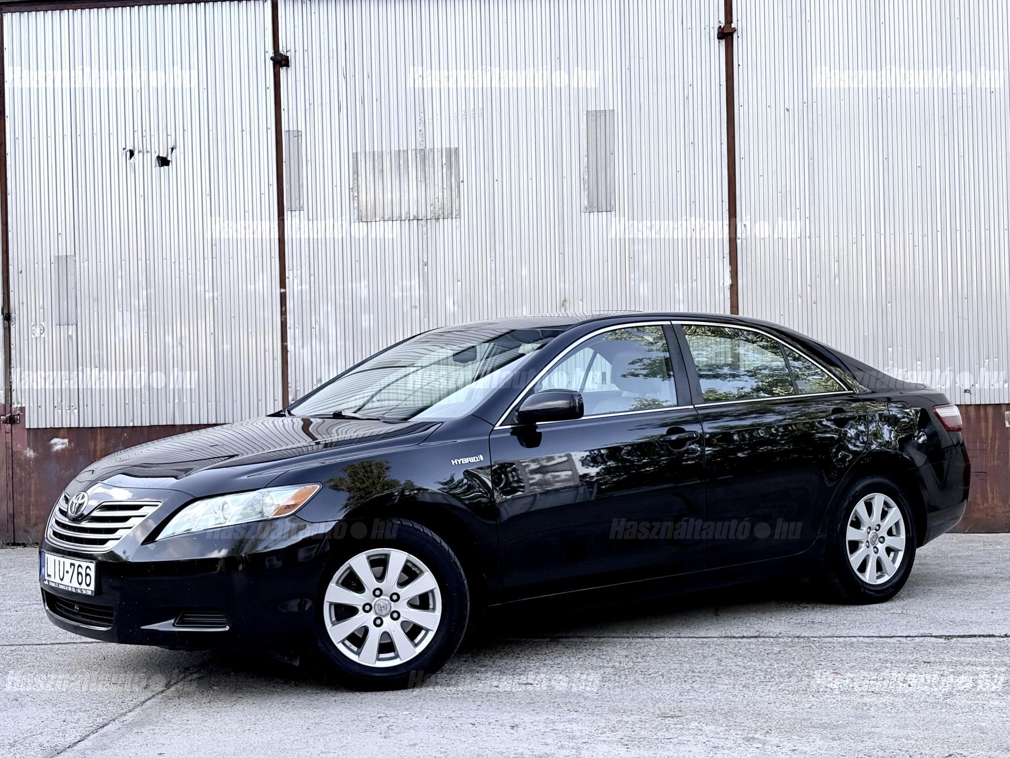 TOYOTA CAMRY 2008/10 - 1