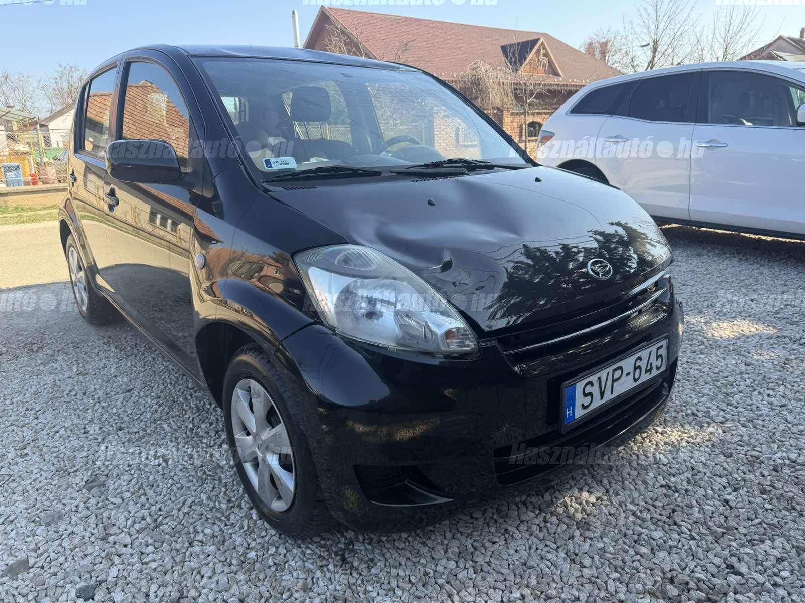 DAIHATSU SIRION 2011/12 - 1