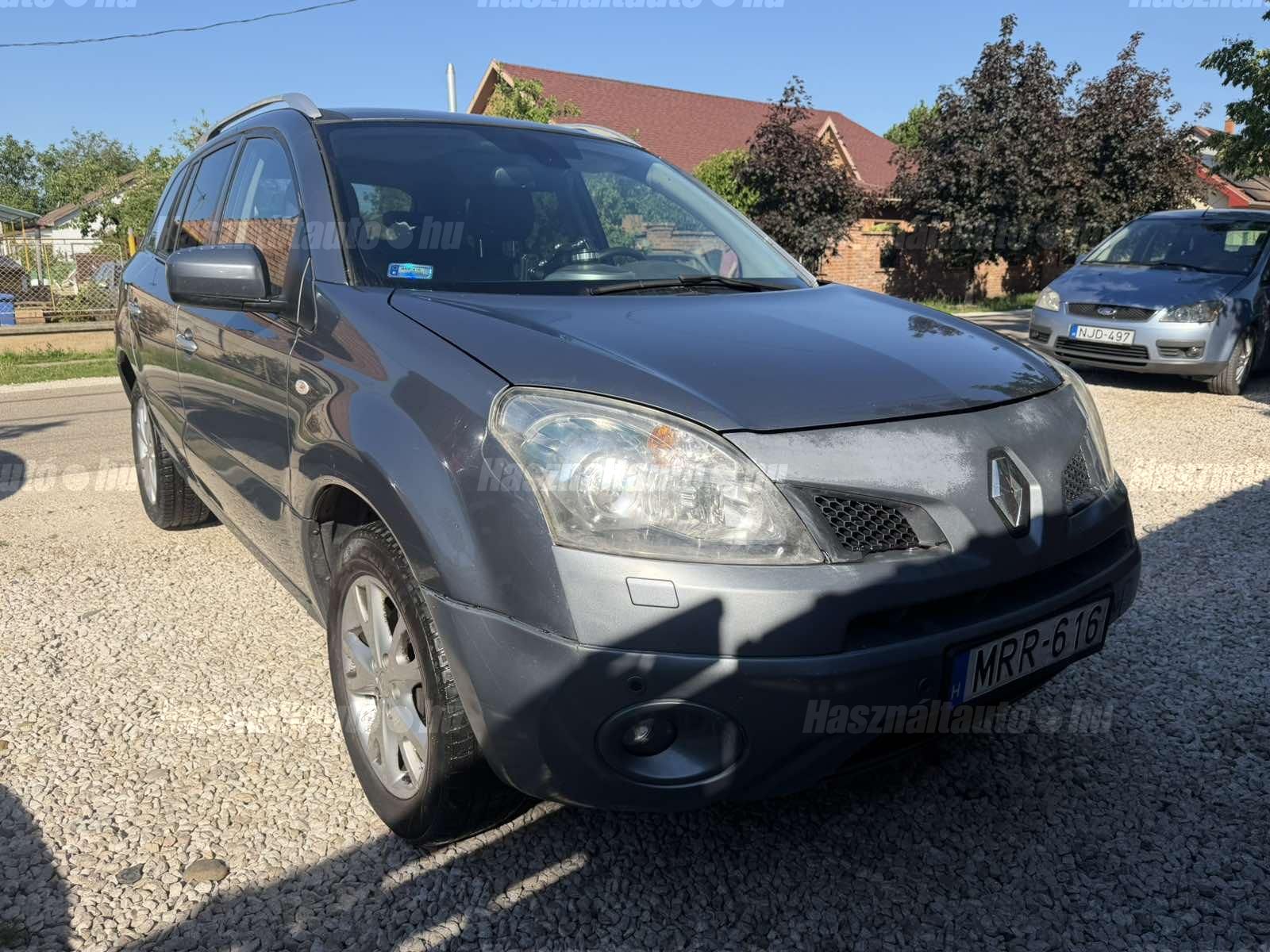 RENAULT KOLEOS 2009 - 1