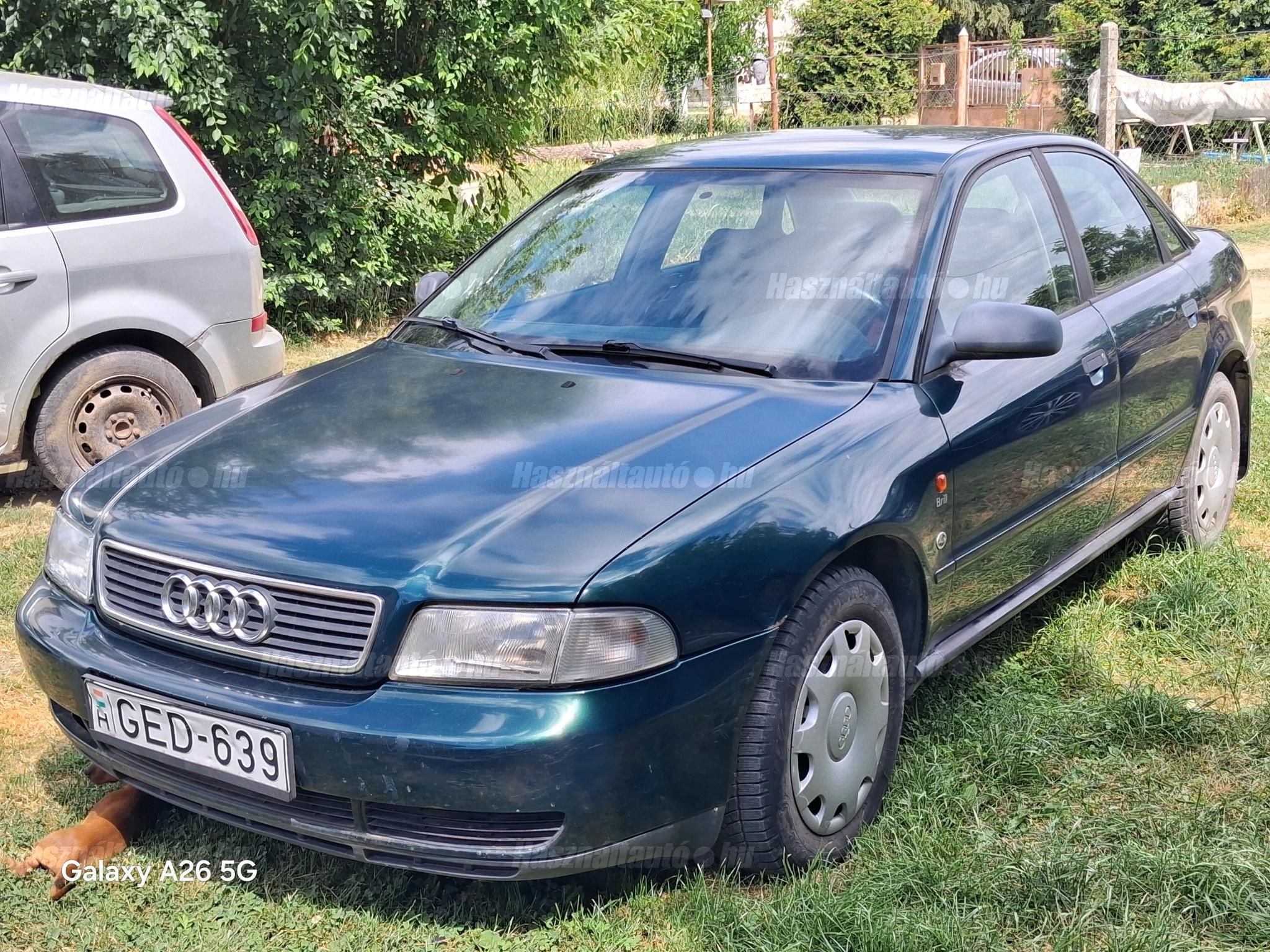 AUDI A4 1996/10 - 1