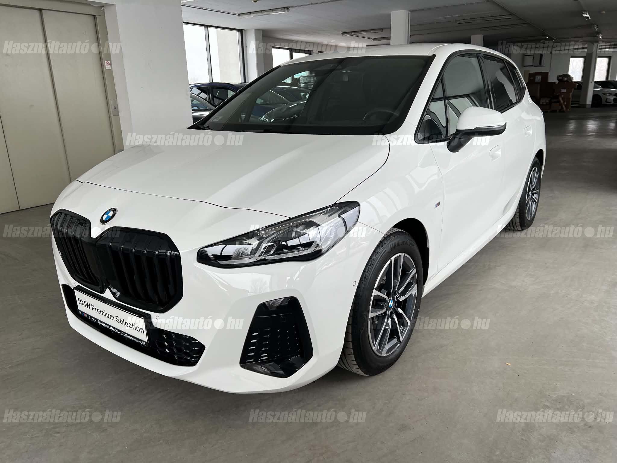 BMW 223 2025/4 - 1