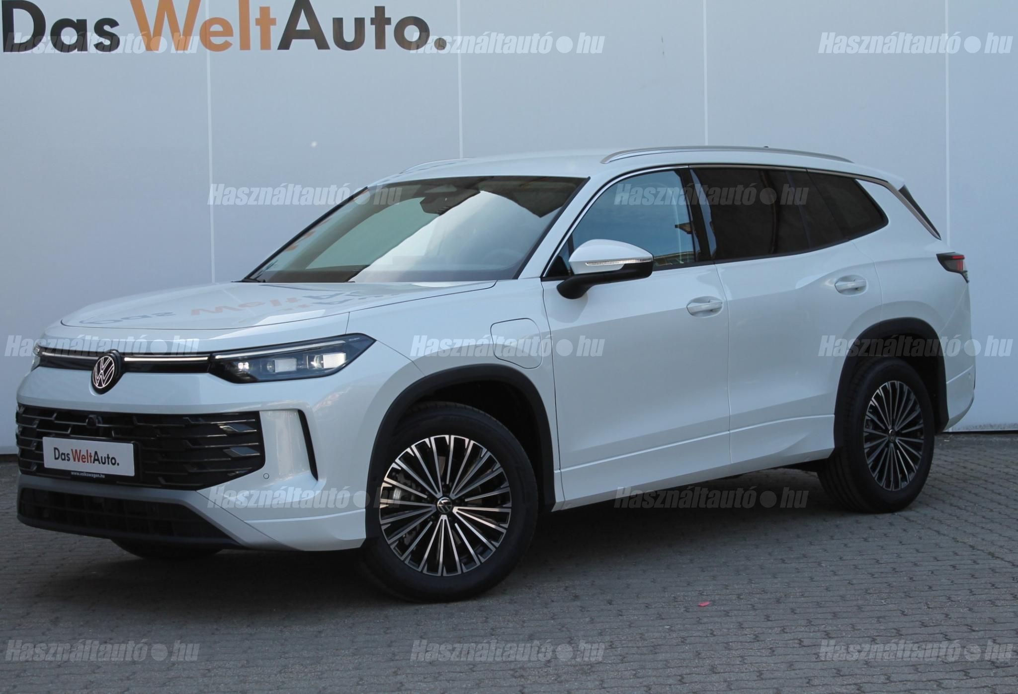 VOLKSWAGEN TAYRON 2026/5 - 1