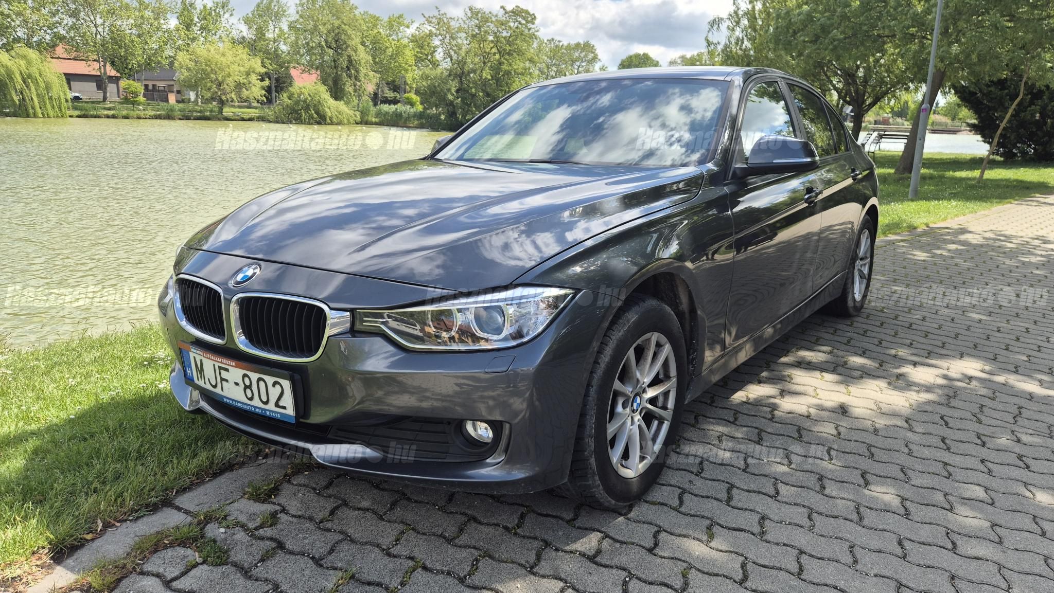 BMW 320 2013/4 - 1