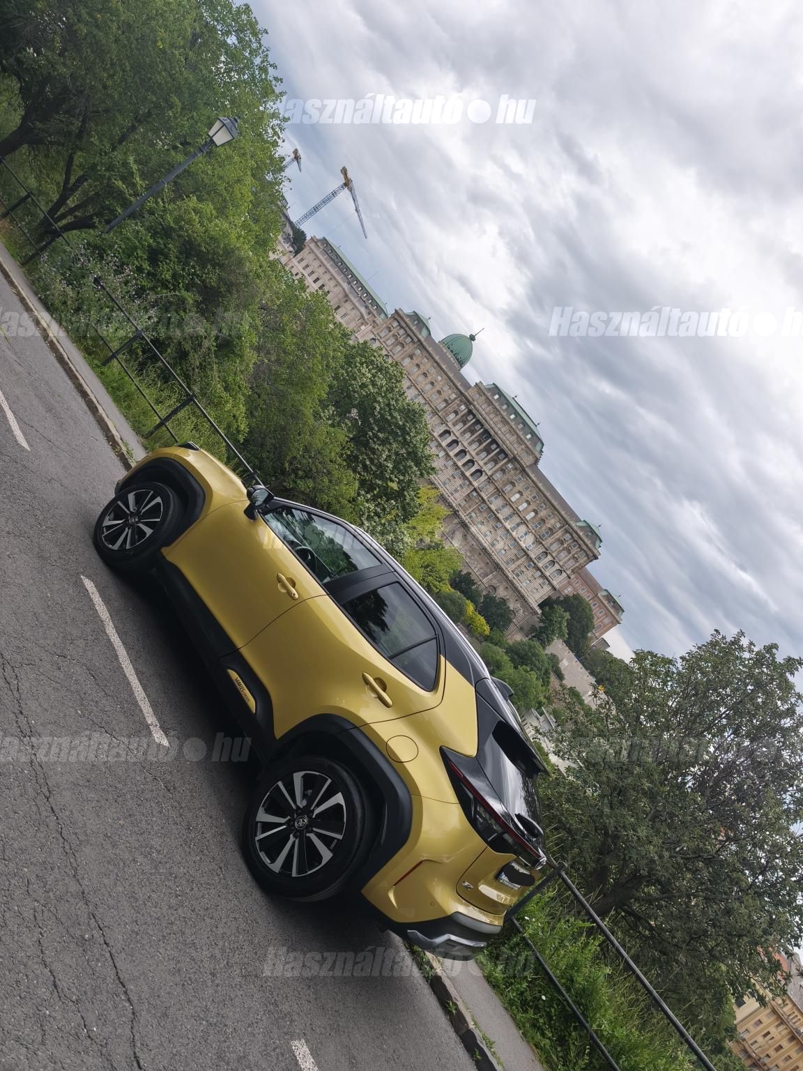 TOYOTA YARIS CROSS 2021/12 - 1