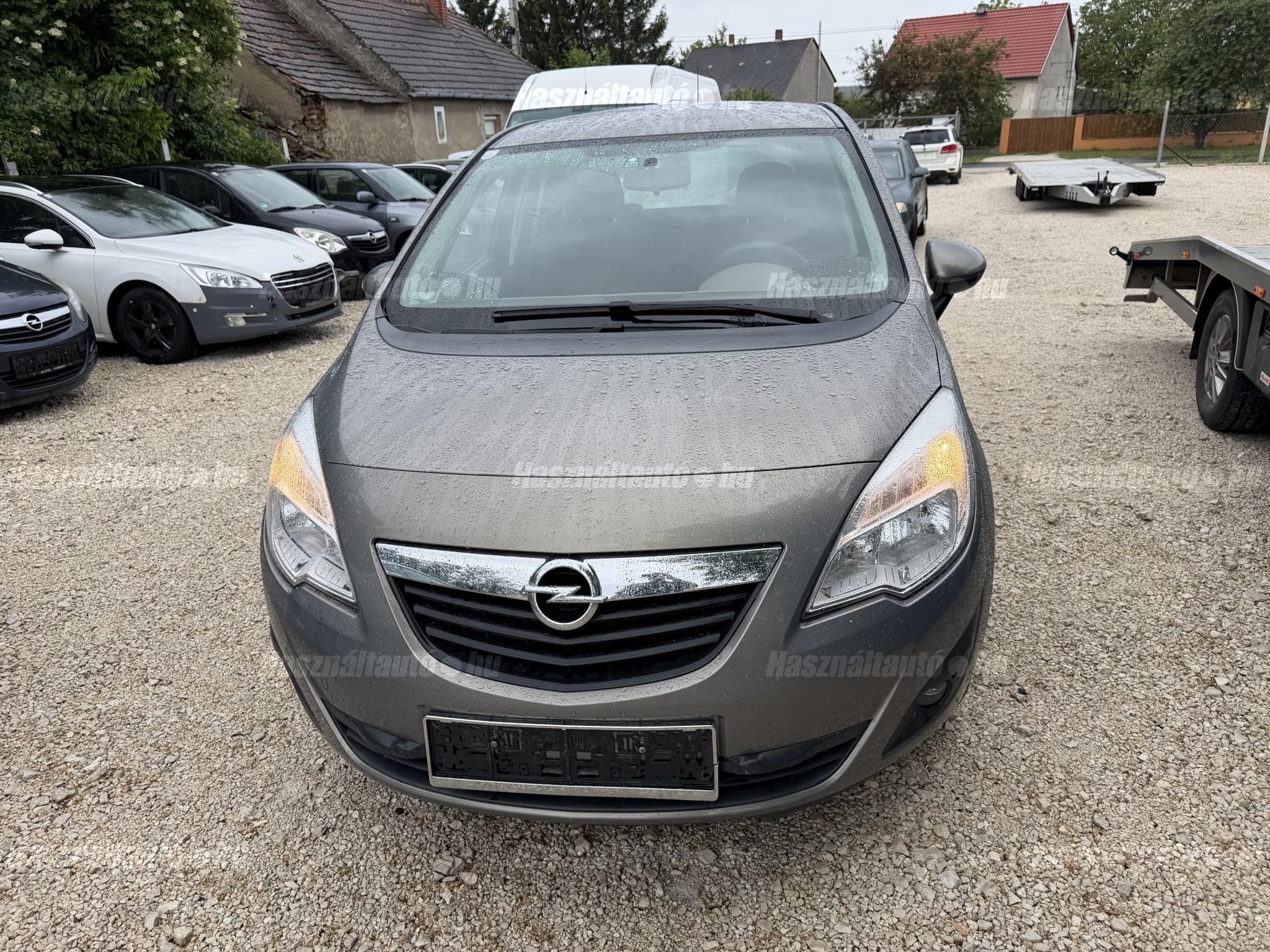 OPEL MERIVA B 2010/8 - 1