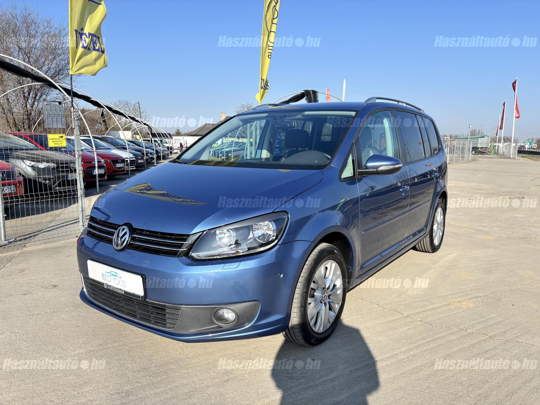 VOLKSWAGEN TOURAN 2013/6 - 1