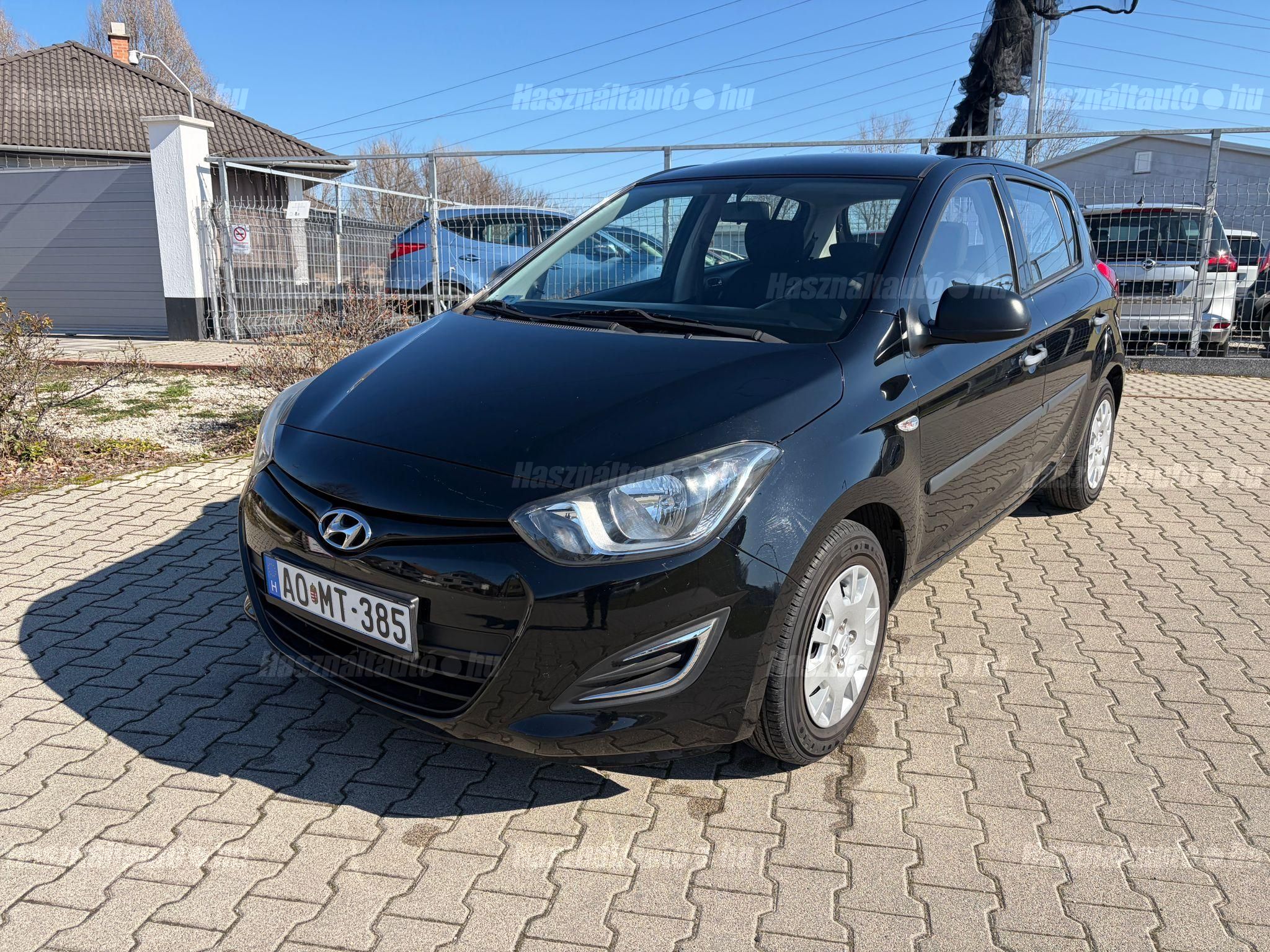 HYUNDAI I20 2013/3 - 1