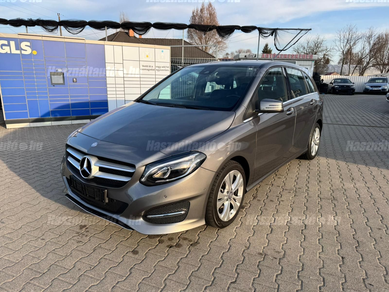 MERCEDES-BENZ B 180 2016/3 - 1