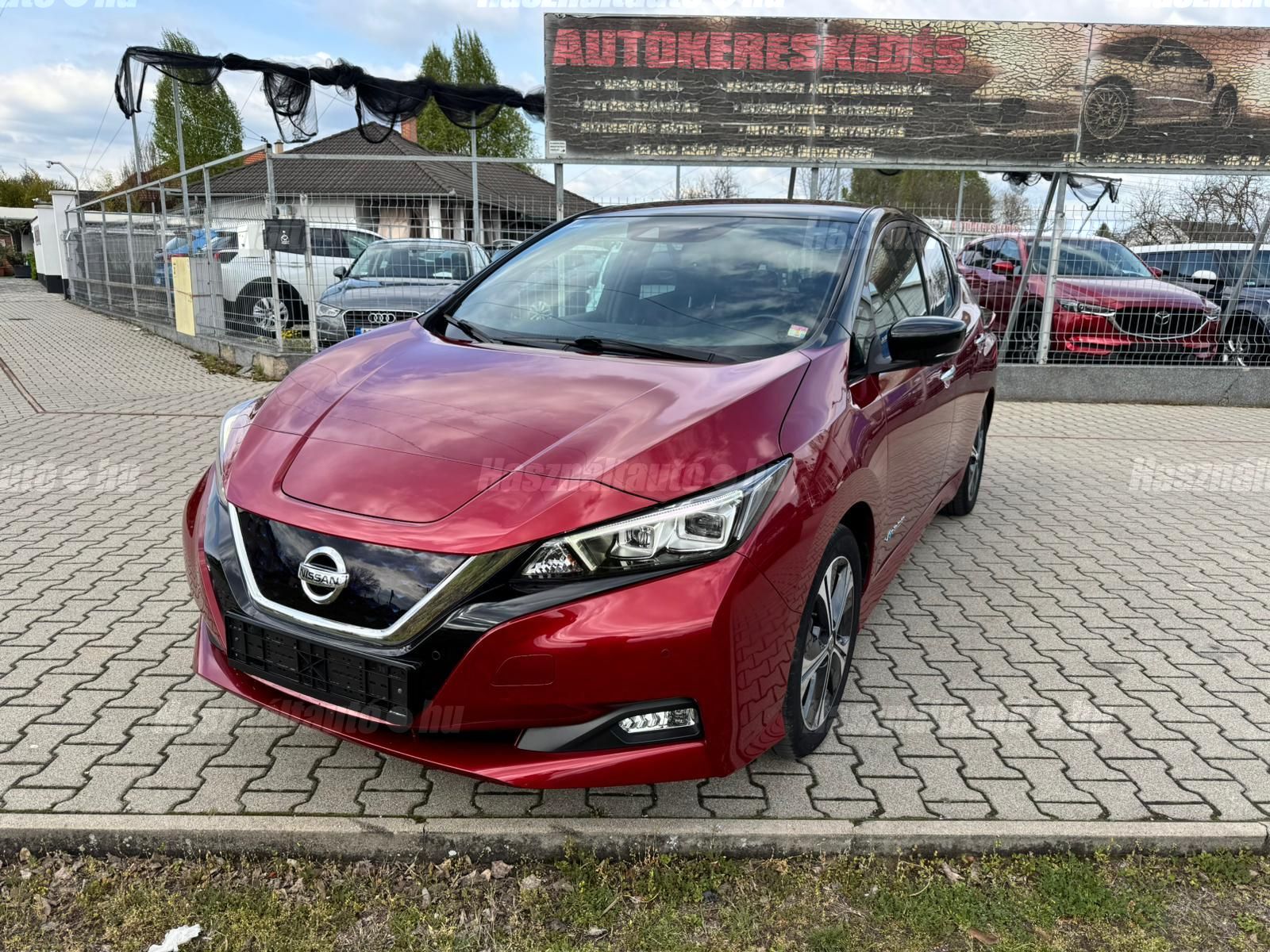 NISSAN LEAF 2019/10 - 1