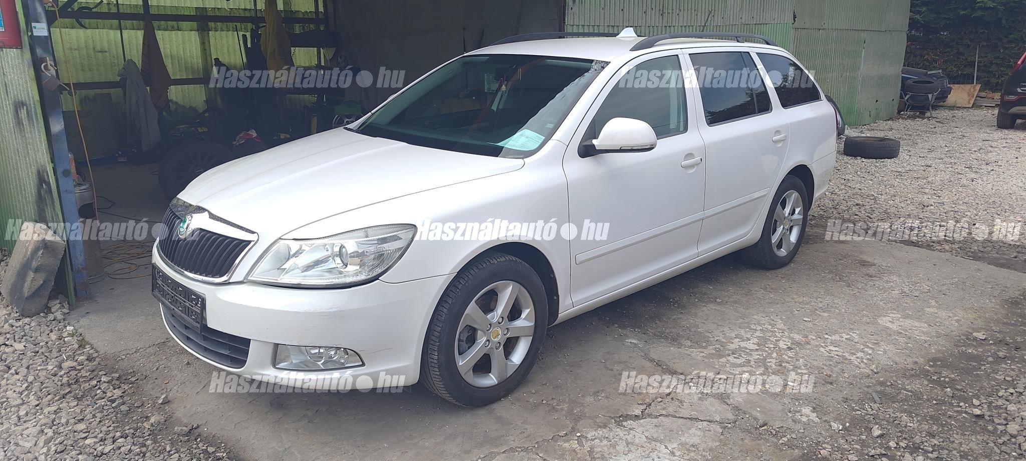 SKODA OCTAVIA 2011/12 - 1
