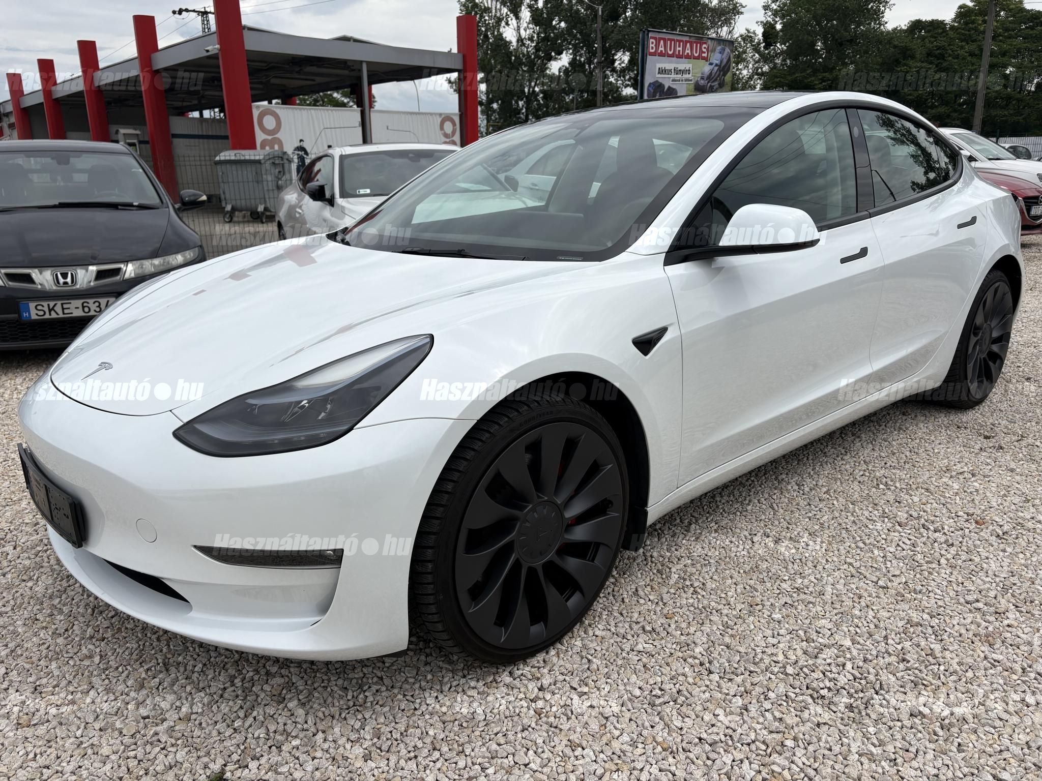 TESLA MODEL 3 2022/11 - 1