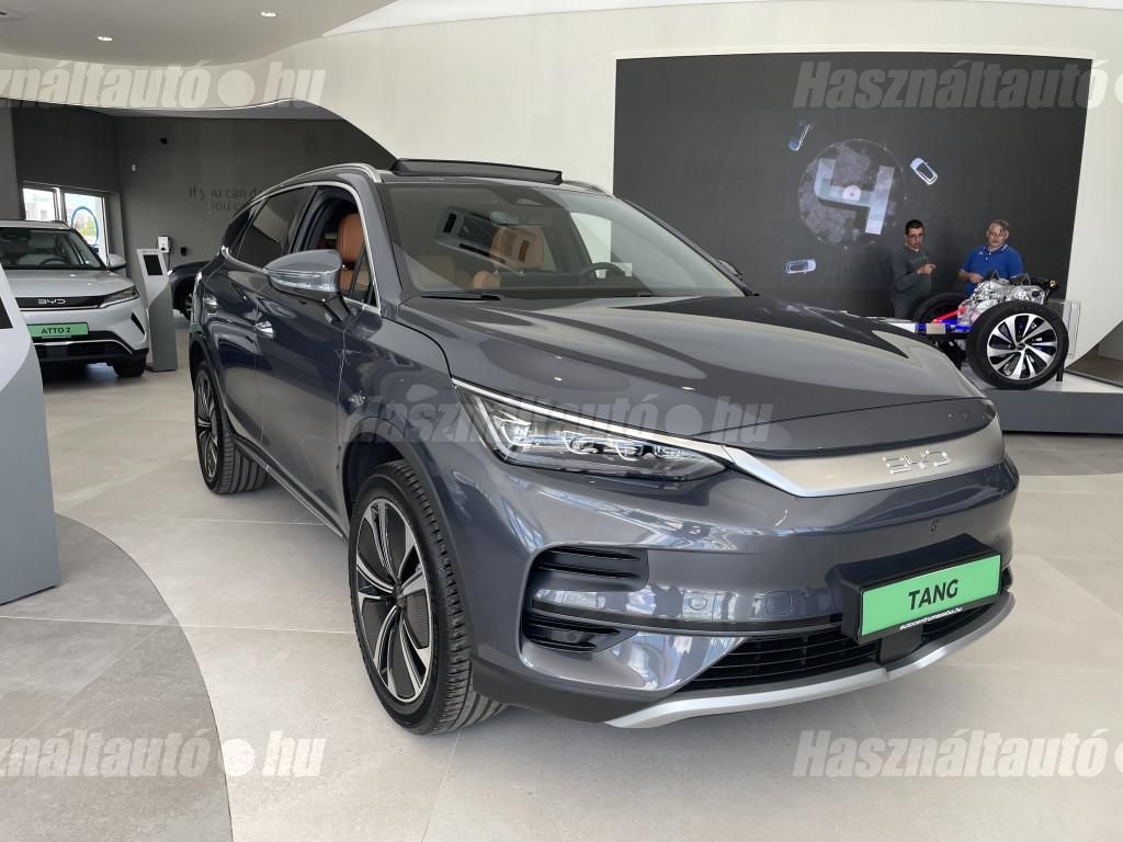 BYD TANG 2026 - 1