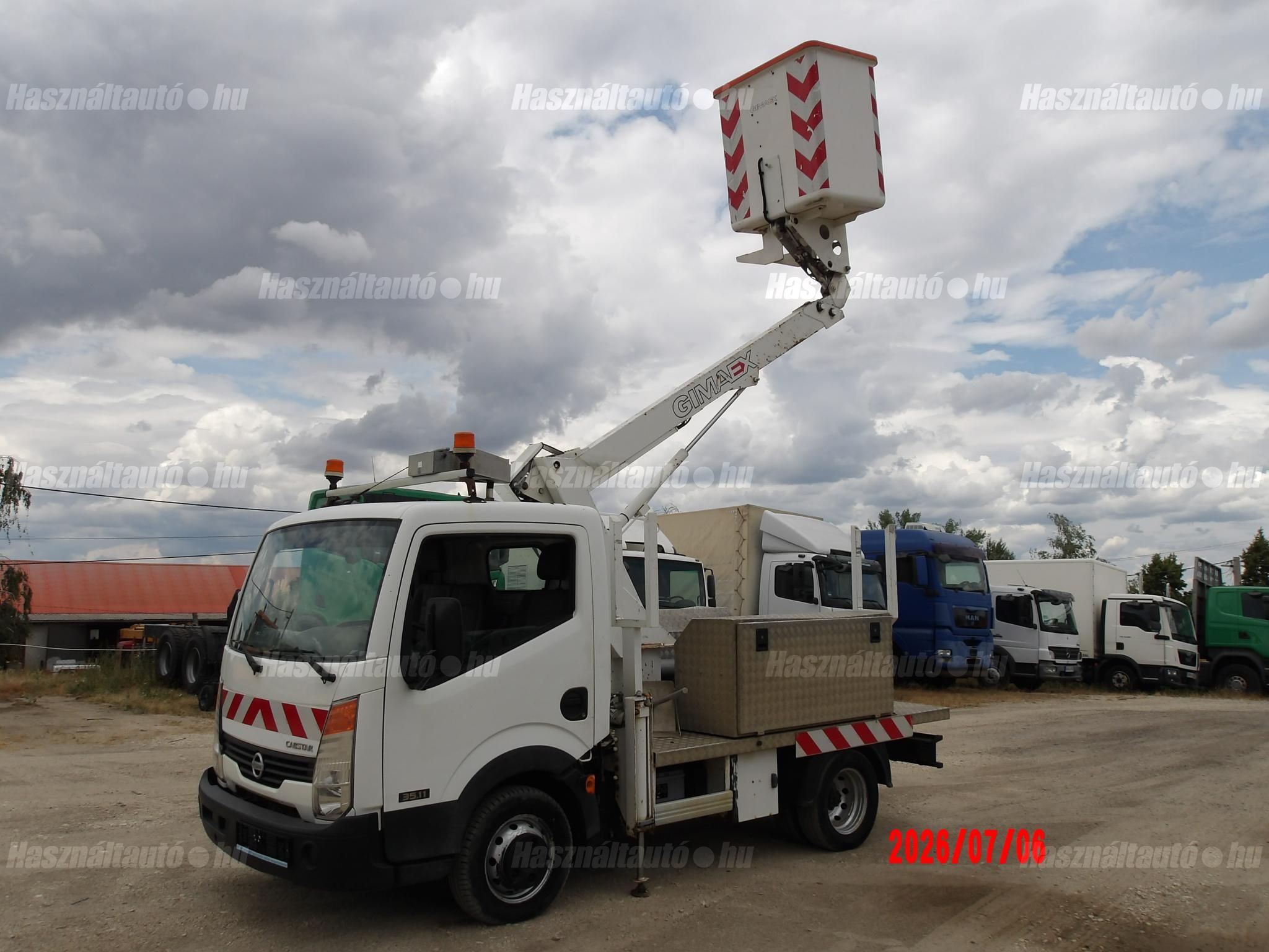 NISSAN CABSTAR 2009/3 - 1
