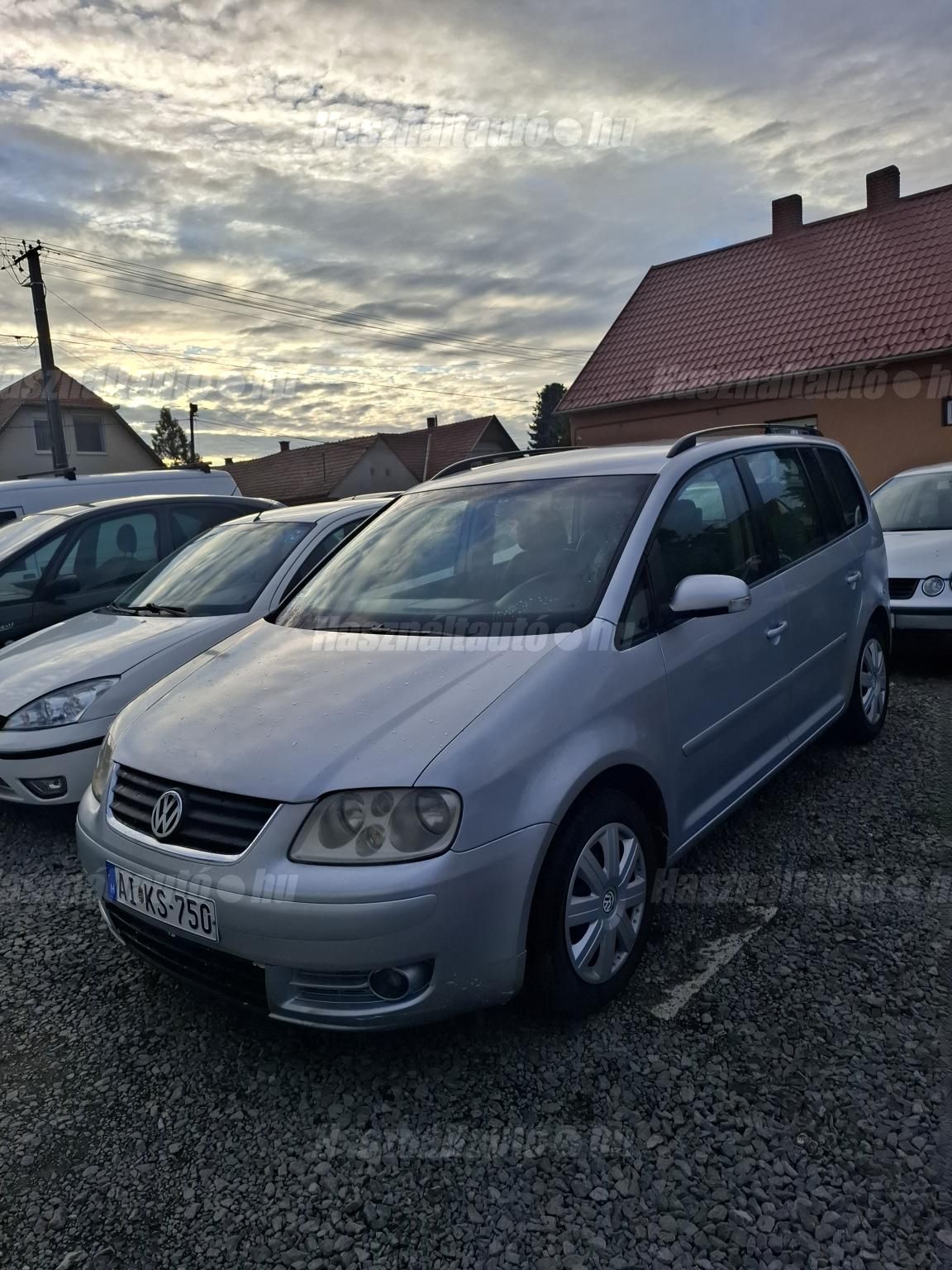 VOLKSWAGEN TOURAN 2005/5 - 1