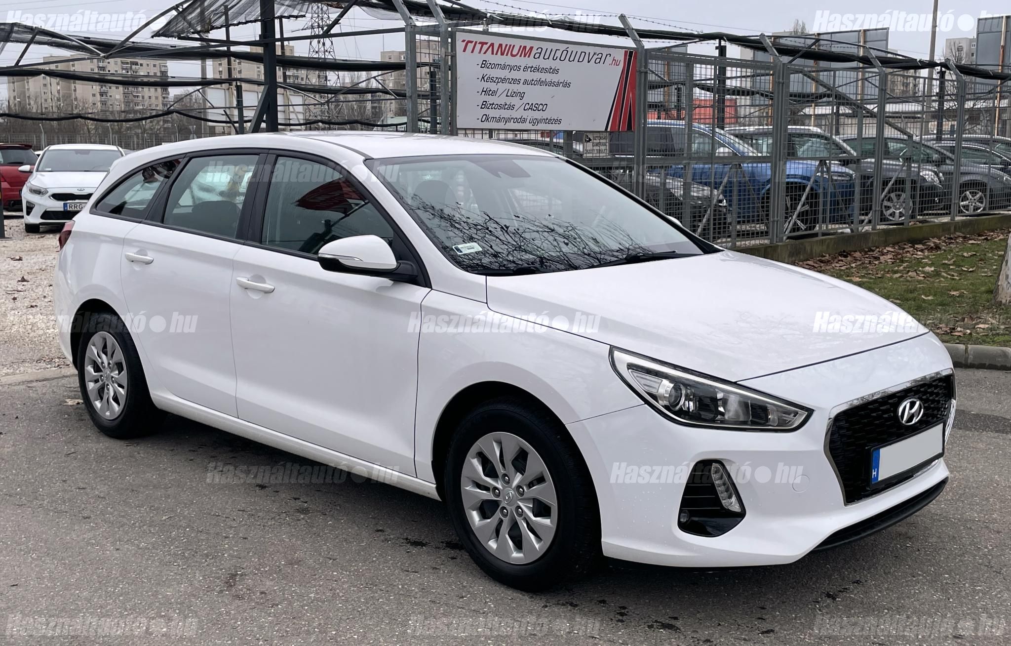 HYUNDAI I30 2017/6 - 1